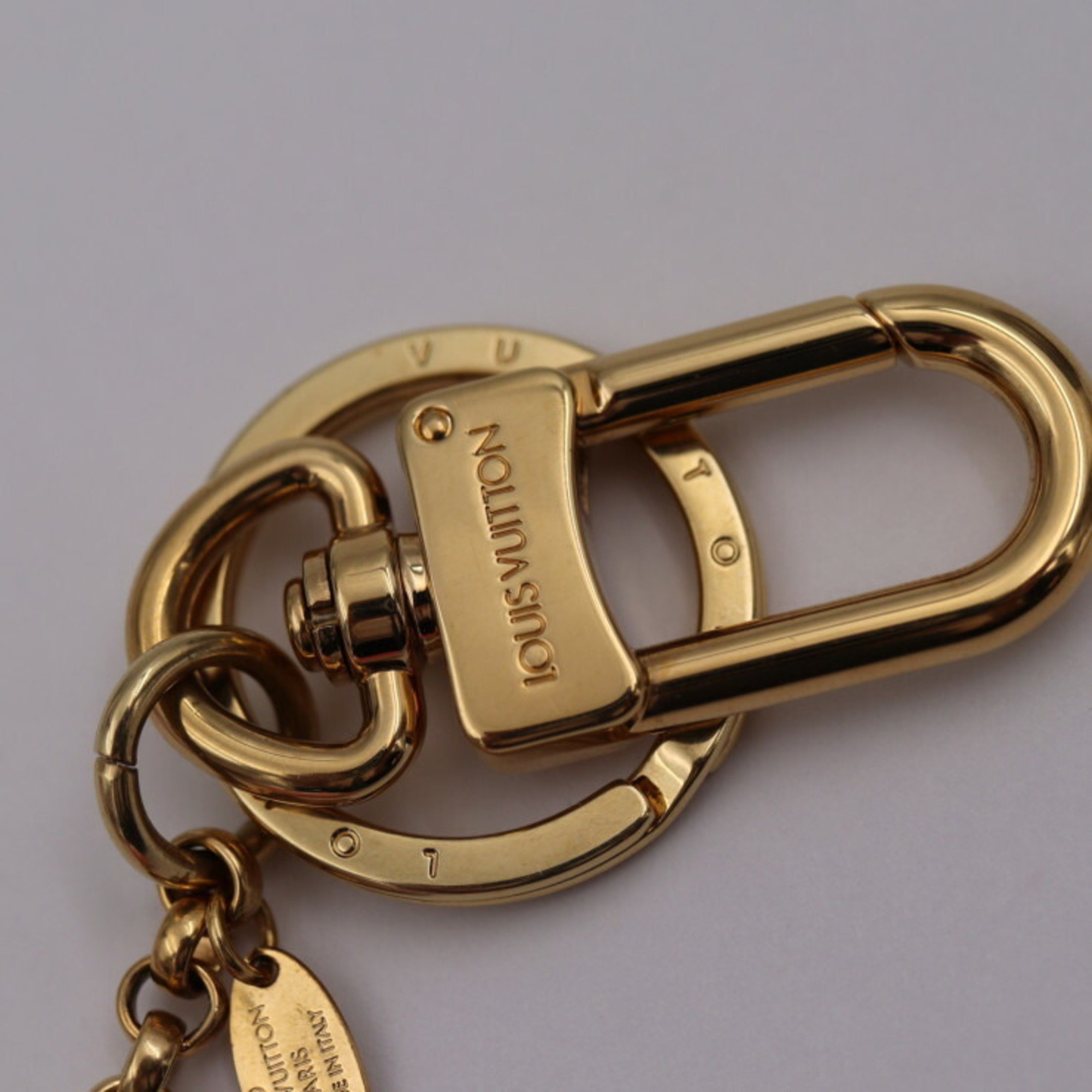 LOUIS VUITTON Louis Vuitton Porte Cle Vivienne Snowman Keychain M67359 Plastic Pink White Key Ring Bag Charm