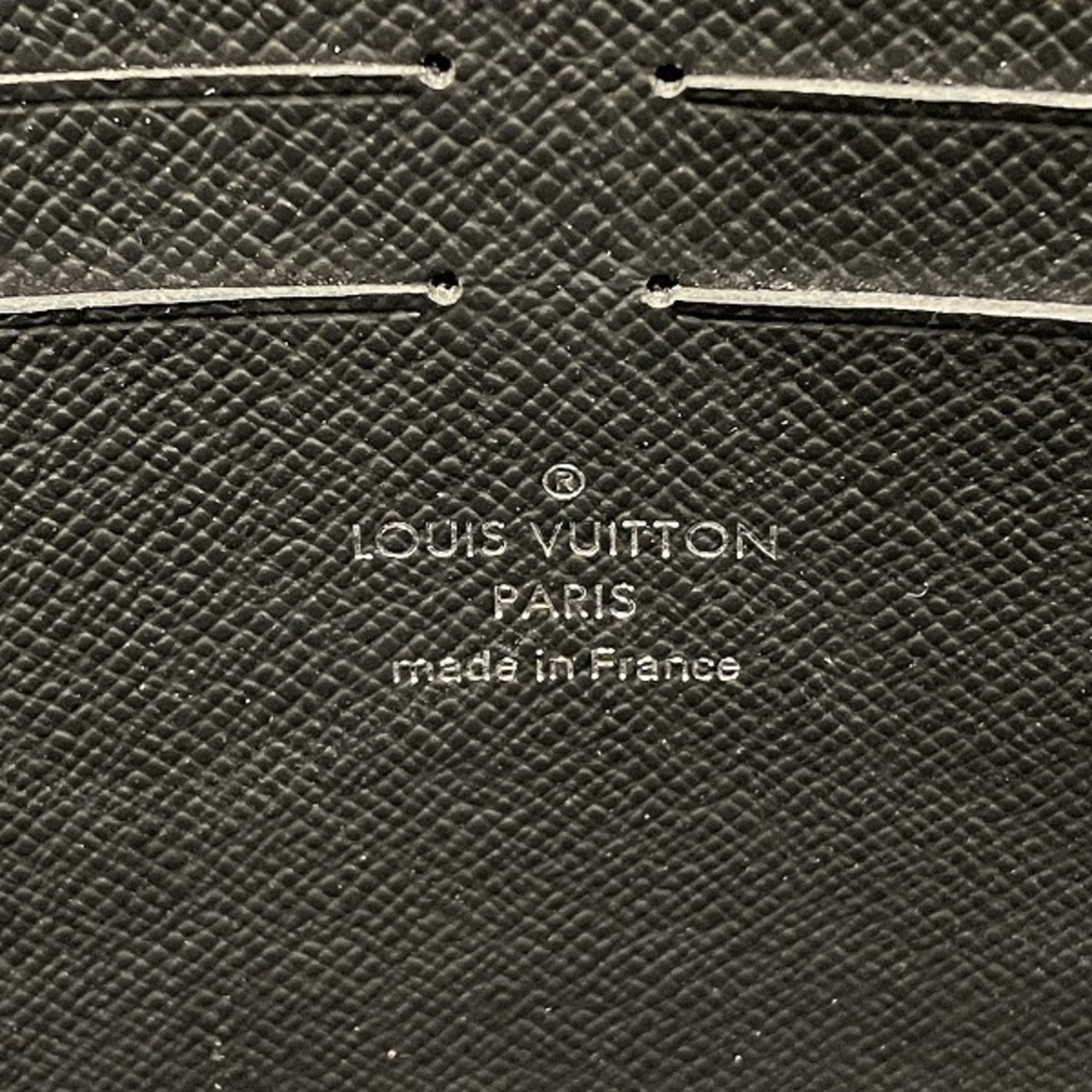 Louis Vuitton Taiga Pochette Voyage M30450 Bag Clutch bag Second Men's