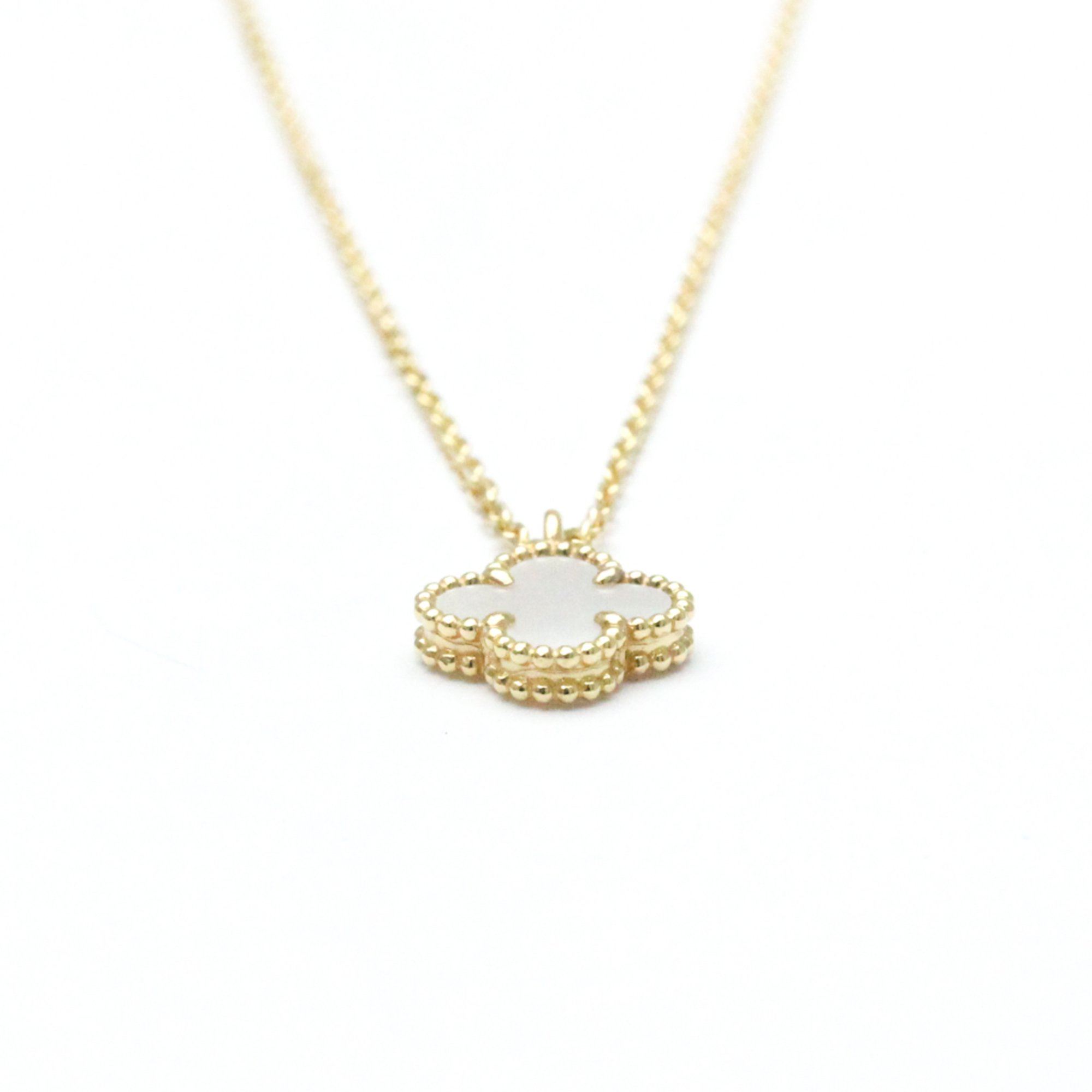 Van Cleef & Arpels Sweet Alhambra VCARF69100 Yellow Gold (18K) Shell Men,Women Pendant Necklace (Gold)