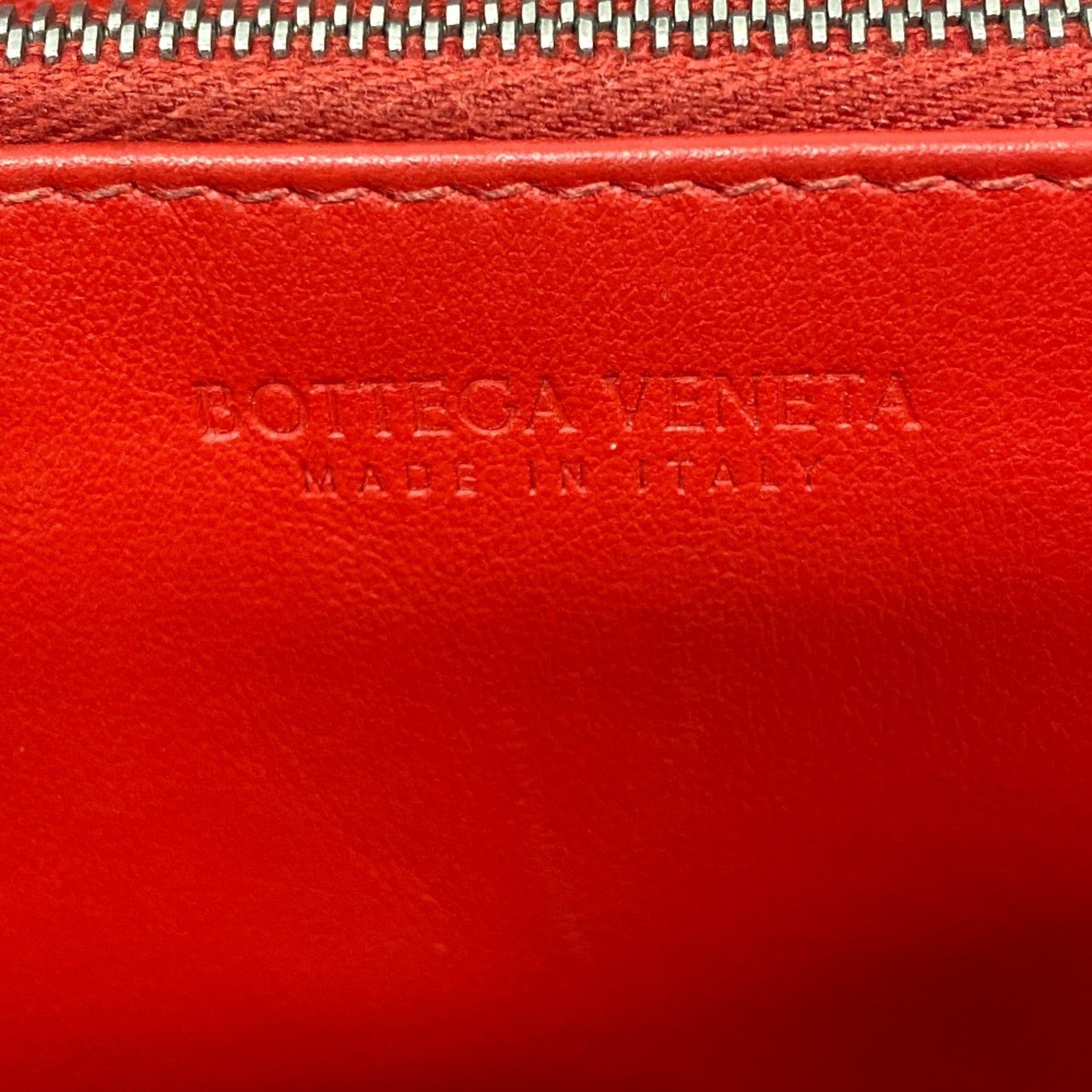 BOTTEGAVENETA Bottega Veneta Round Intrecciato Long Wallet Red Unisex