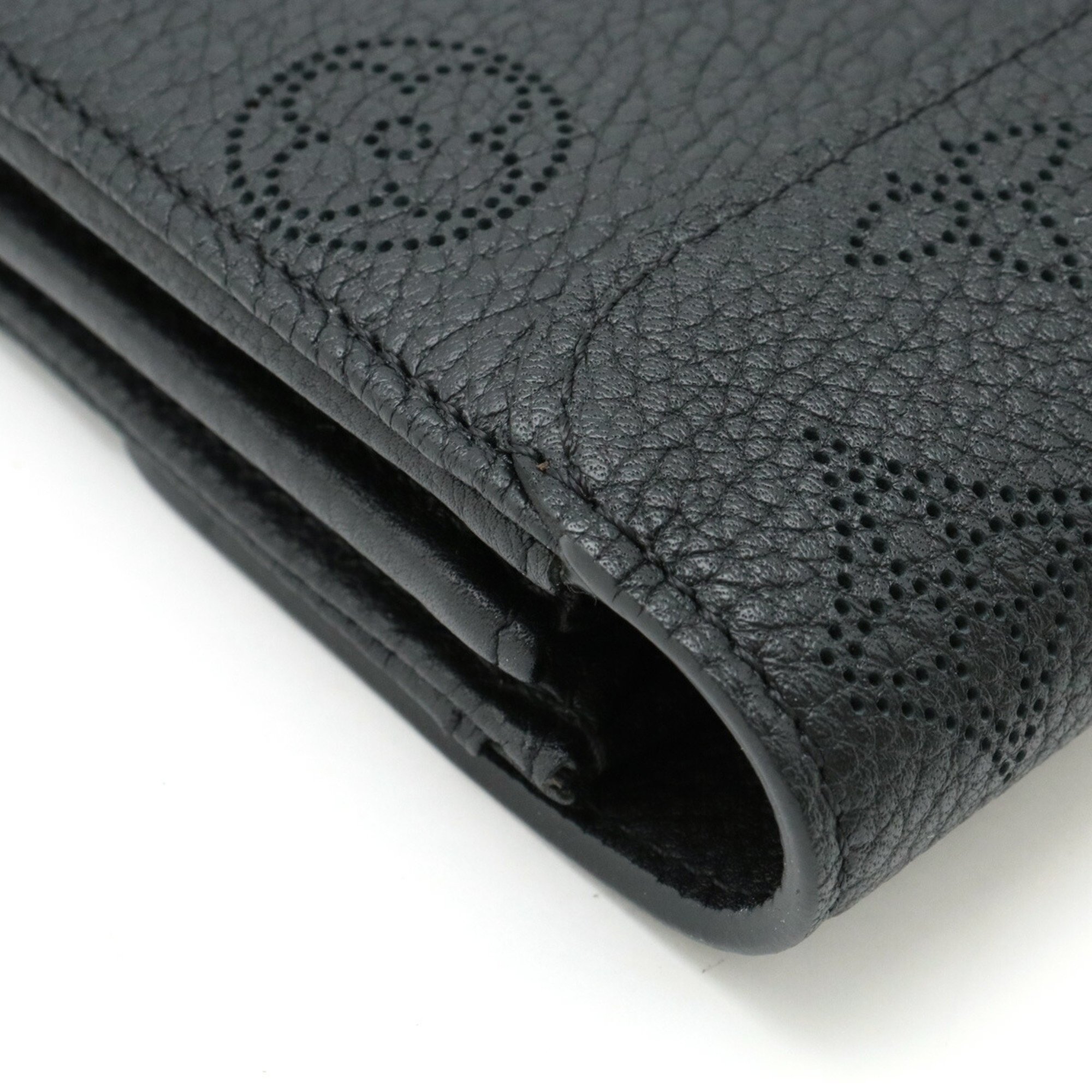 LOUIS VUITTON Mahina Portefeuille Iris Bi-fold Long Wallet Leather Noir Black M60143