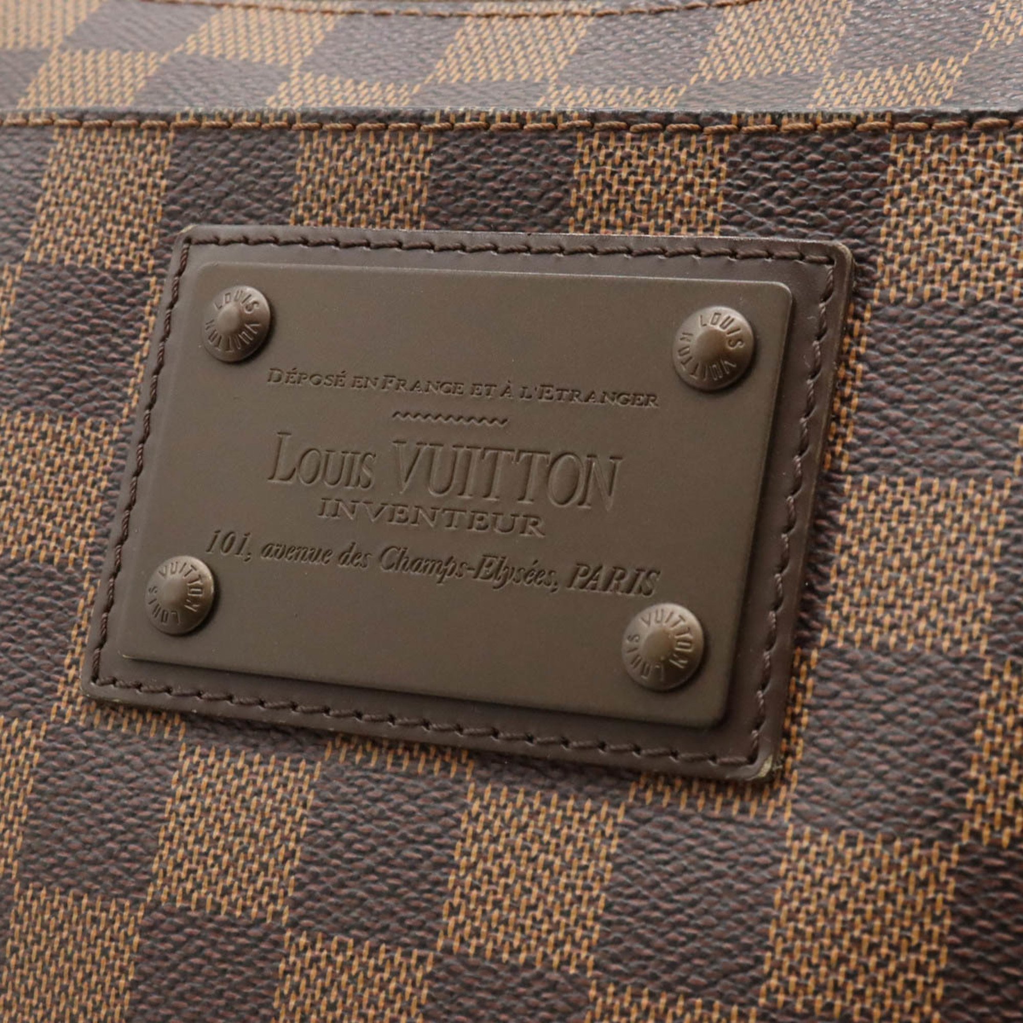 LOUIS VUITTON Damier Pochette Plat Brooklyn Shoulder Bag N41100