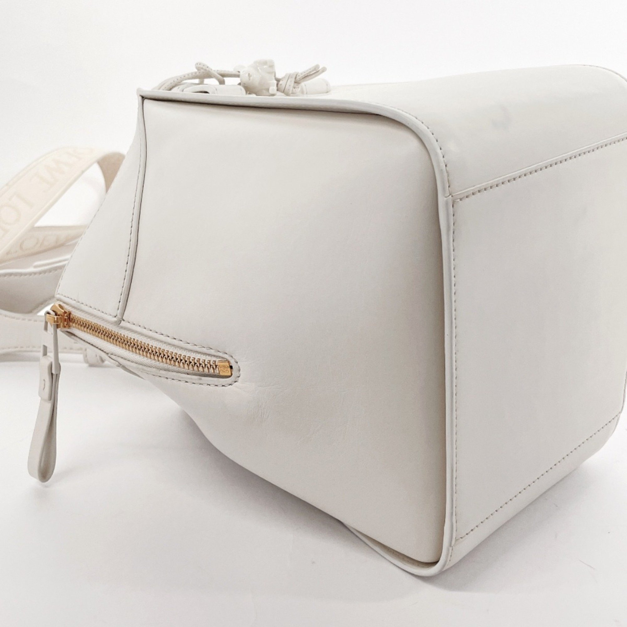 LOEWE Hammock Compact Monochrome Collection A538H13X07 Handbag Leather White Women's