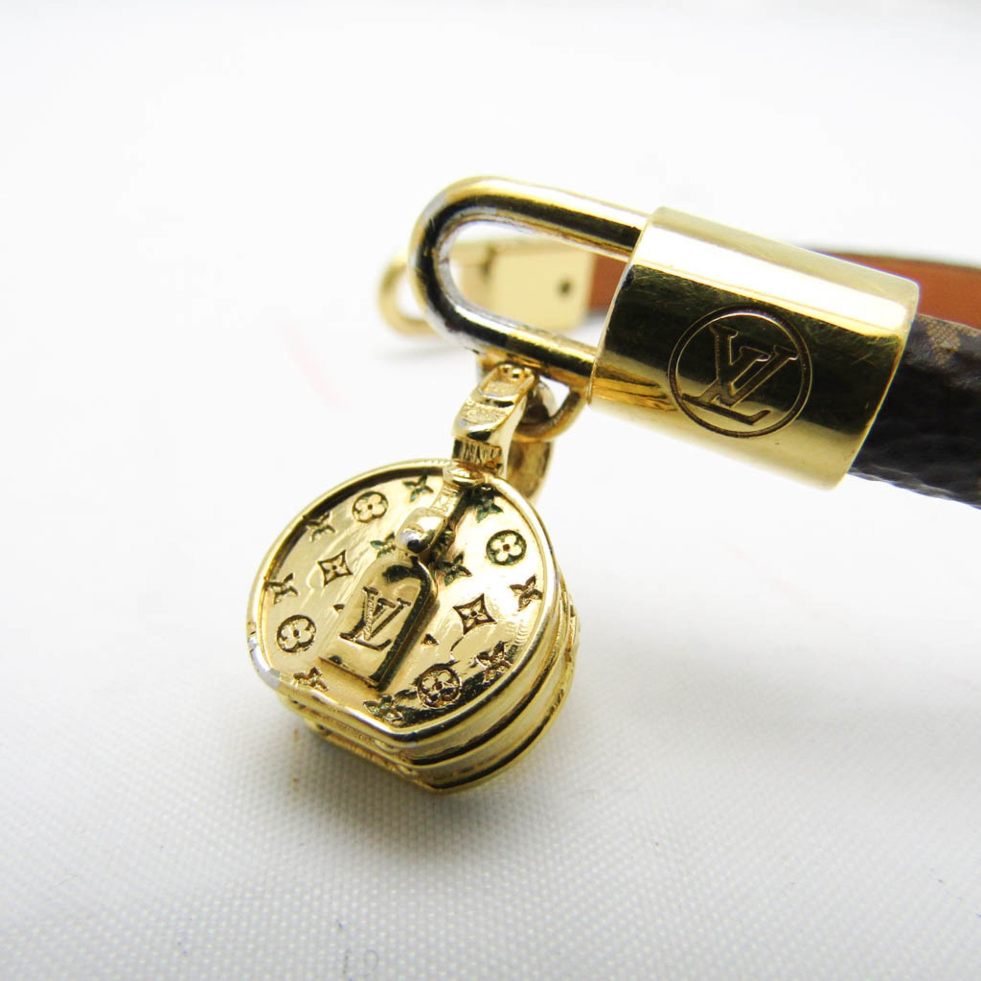 Louis Vuitton Monogram Brasserie LV Tribute M6442F Metal,Monogram Charm Bracelet Gold,Monogram