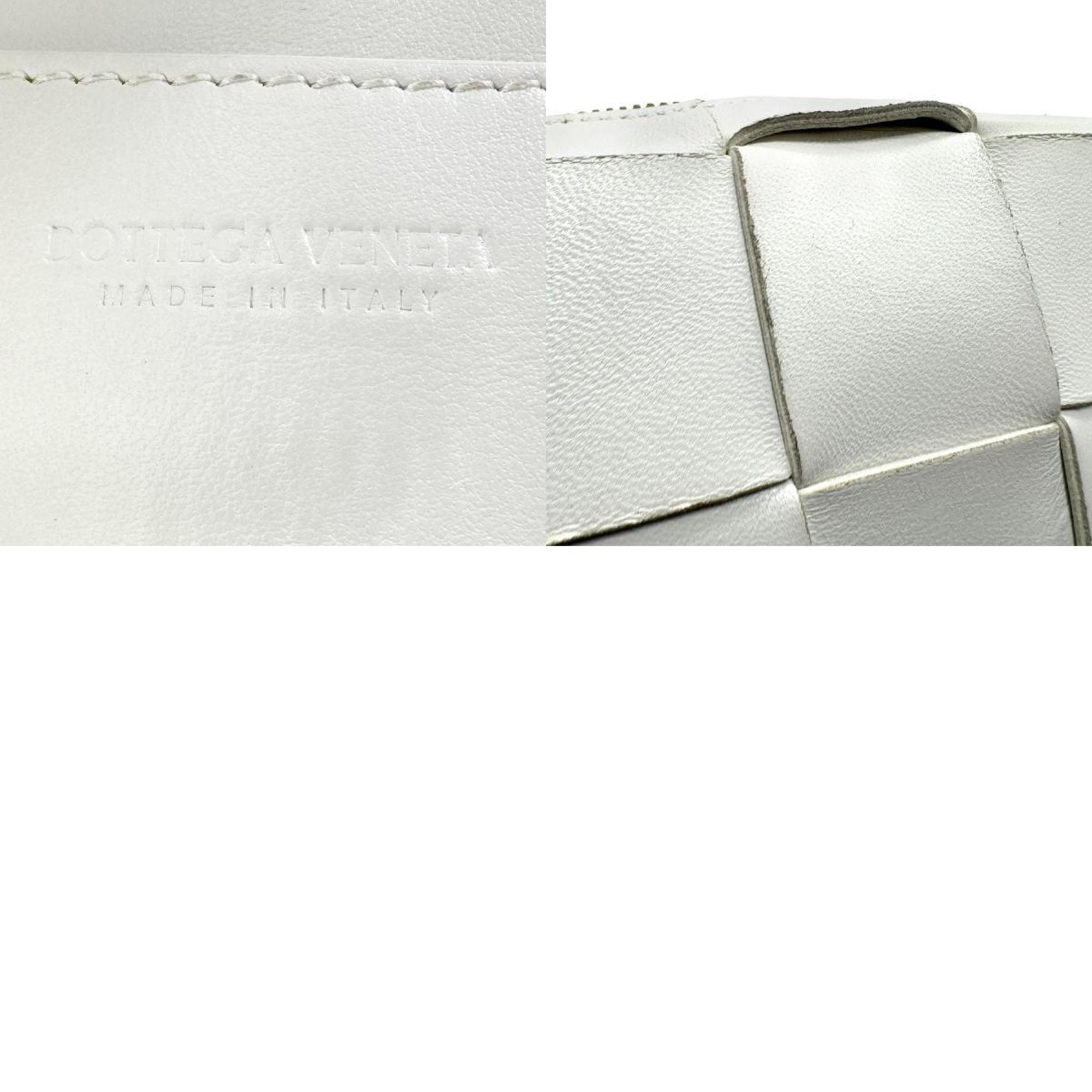 BOTTEGA VENETA Shoulder Bag Maxi Intrecciato Leather White Gold Women's z1503