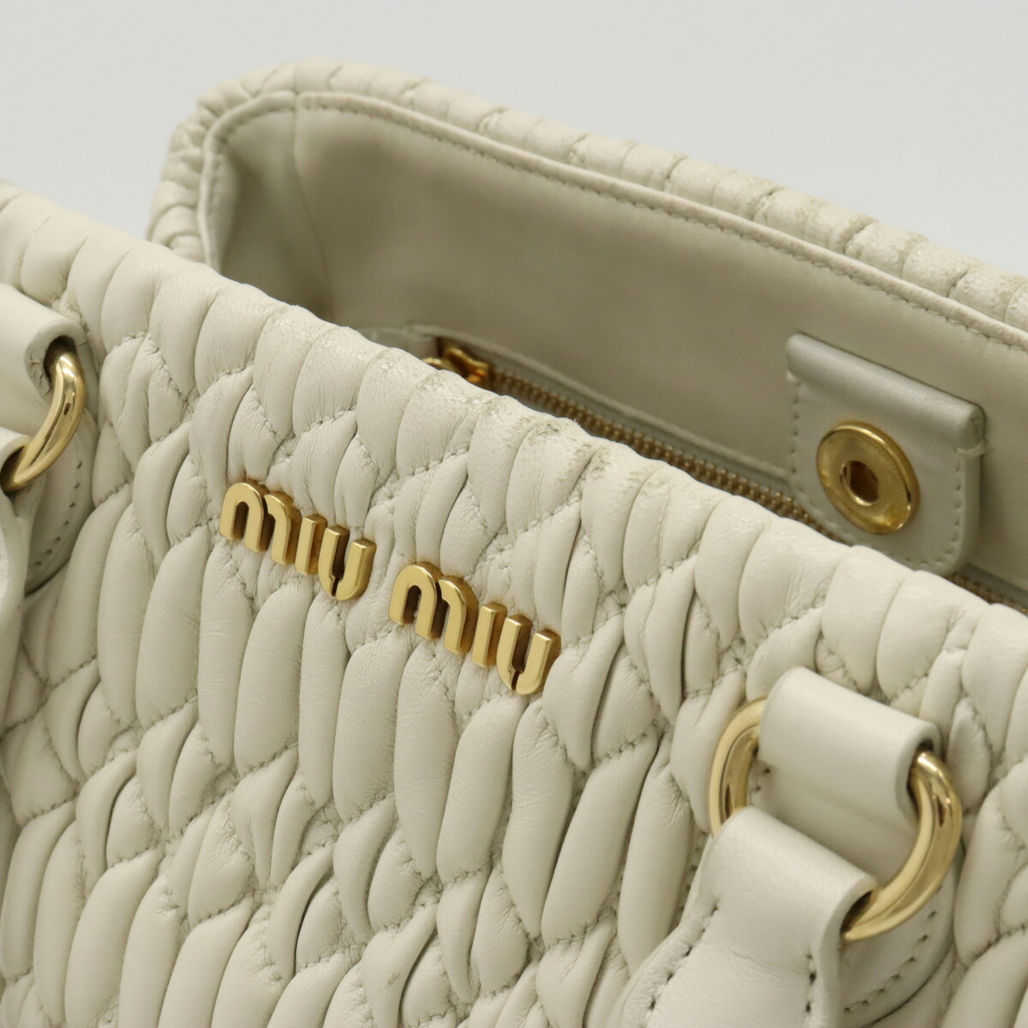 Miu Miu Miu Nappa Crystal Matelasse Handbag Shoulder Bag Leather BIANCO White Purchased at a Japanese Boutique 5BA067