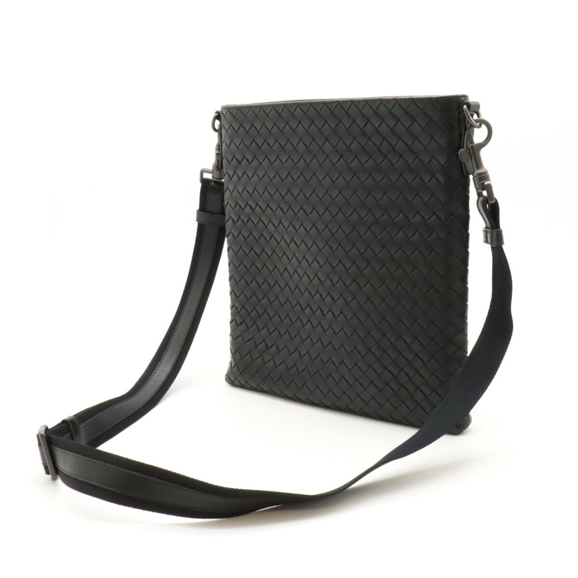 BOTTEGA VENETA Bottega Veneta Intrecciato Shoulder Bag Black 161623