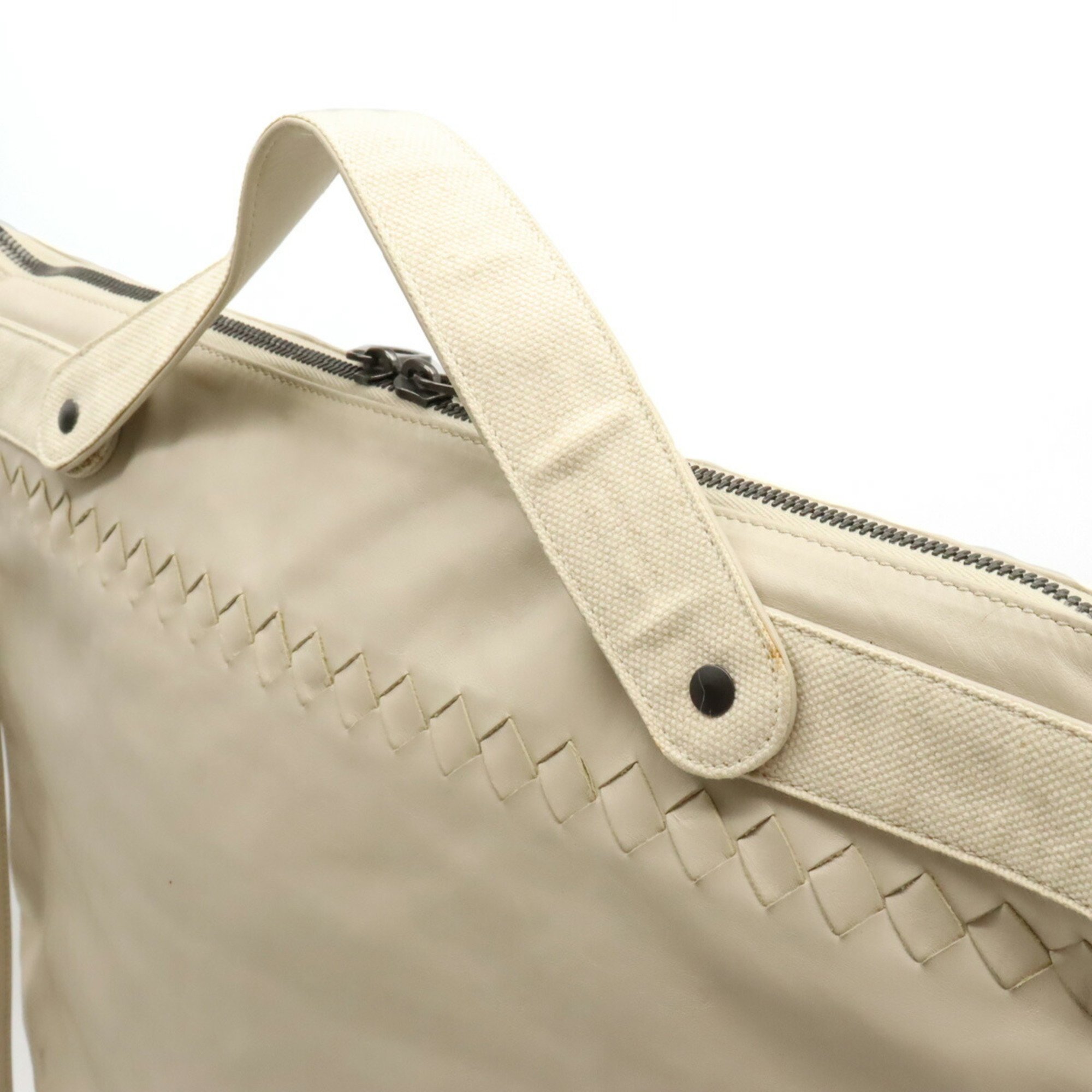 BOTTEGA VENETA Bottega Veneta Punching Shoulder Bag Handbag Leather Ivory