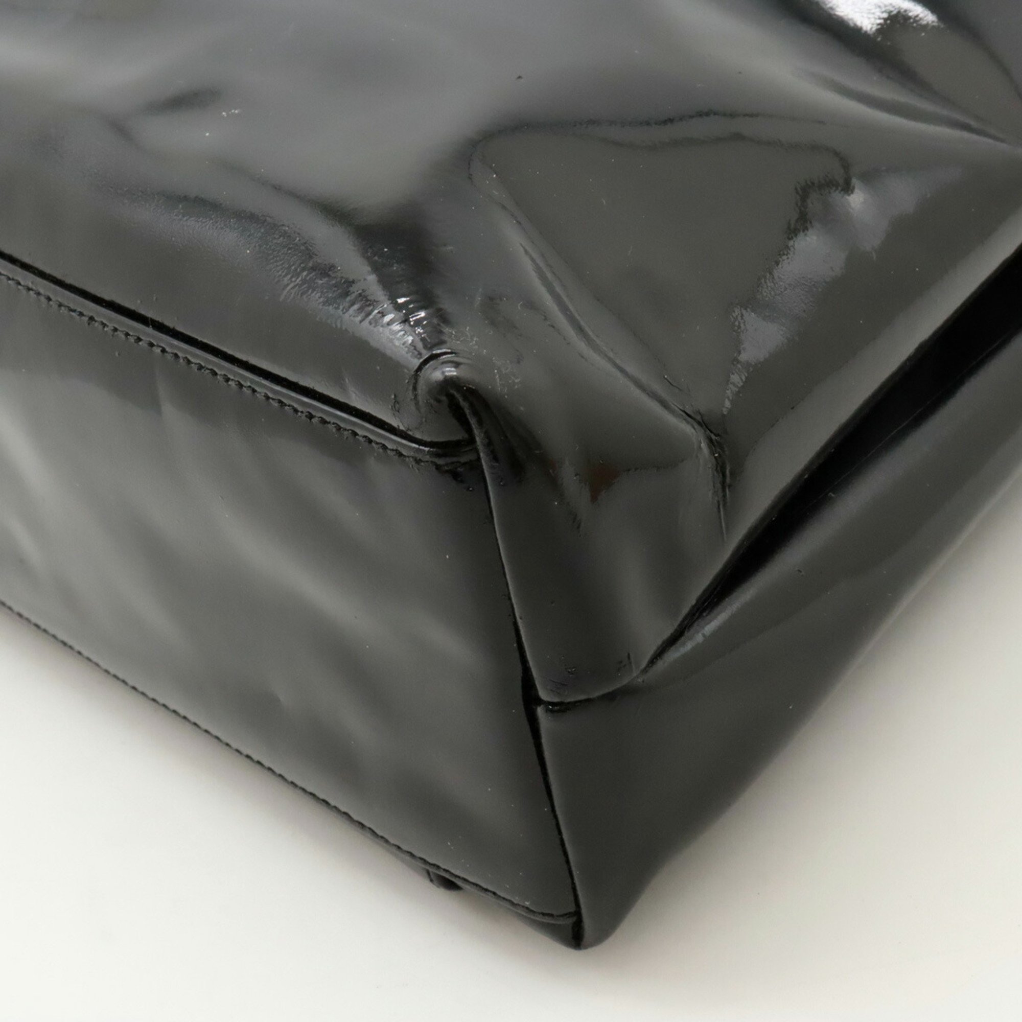 CHANEL Coco Mark Chain Shoulder Bag Enamel Leather Black A05572