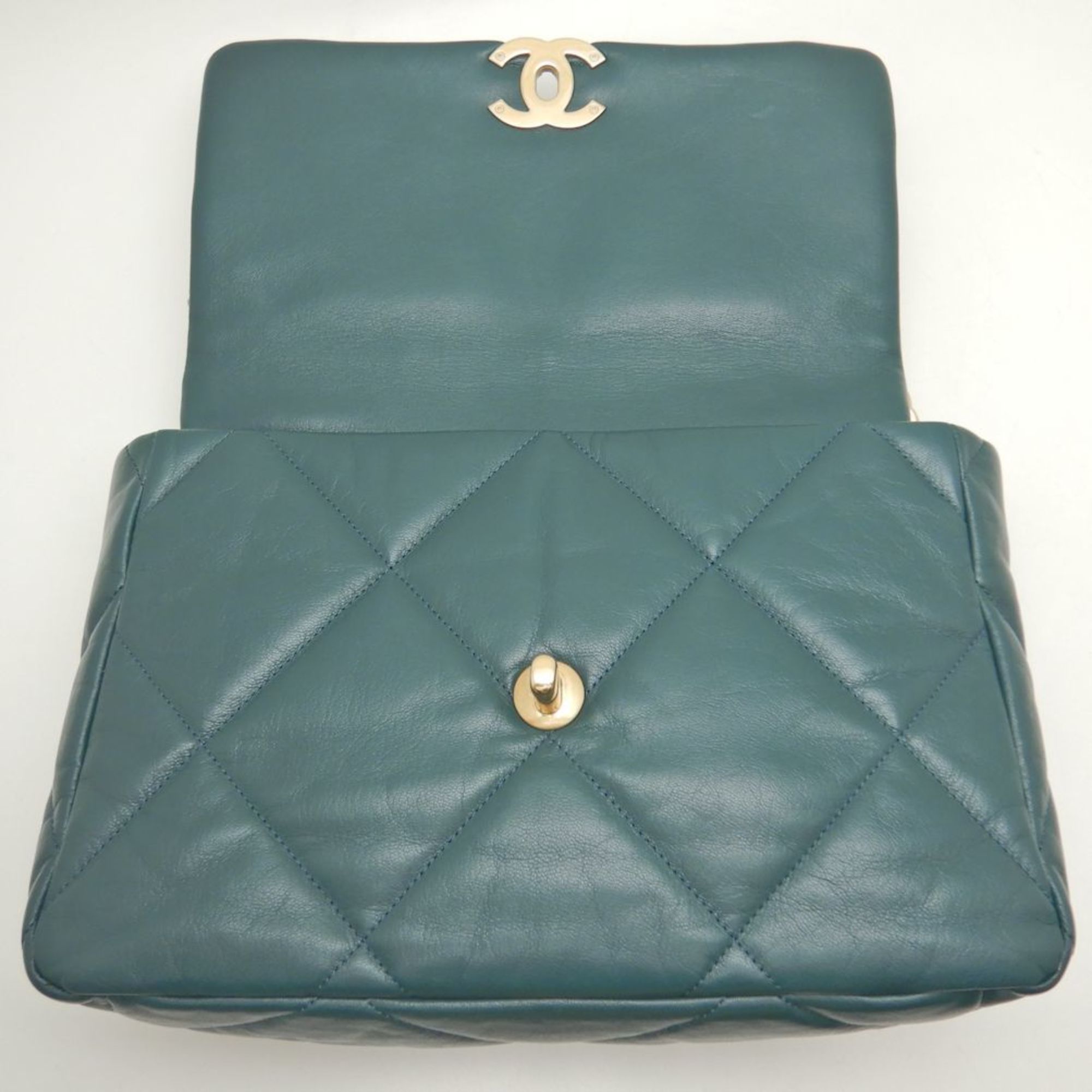 CHANEL Chanel 19 Large AS1161 Shoulder Bag Lambskin Green 251837
