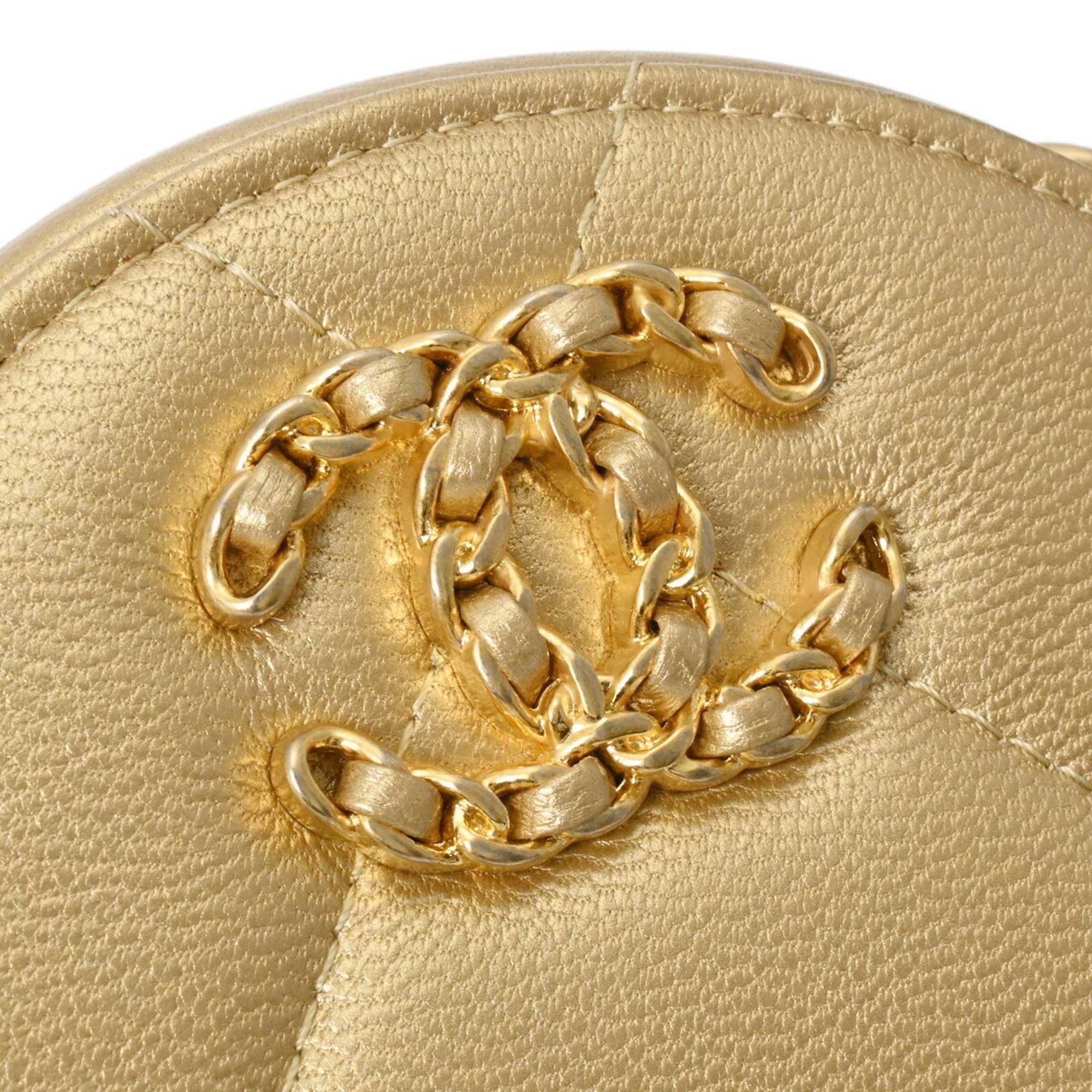 CHANEL Chanel Matelasse 19 Chain Shoulder Gold Silver / AP0945 Women's Lambskin Bag