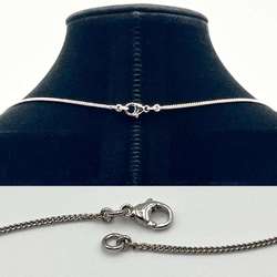 Valentino VALENTINO Men's and Women's Necklaces Pendants ANYWHEN