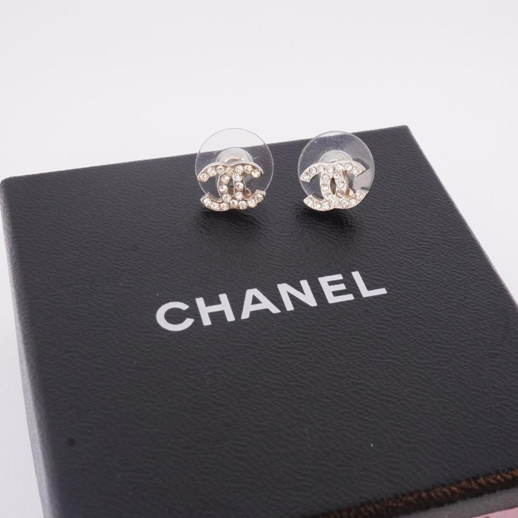 Chanel earrings with Coco mark, rhinestones, metal, silver, 09C, for women