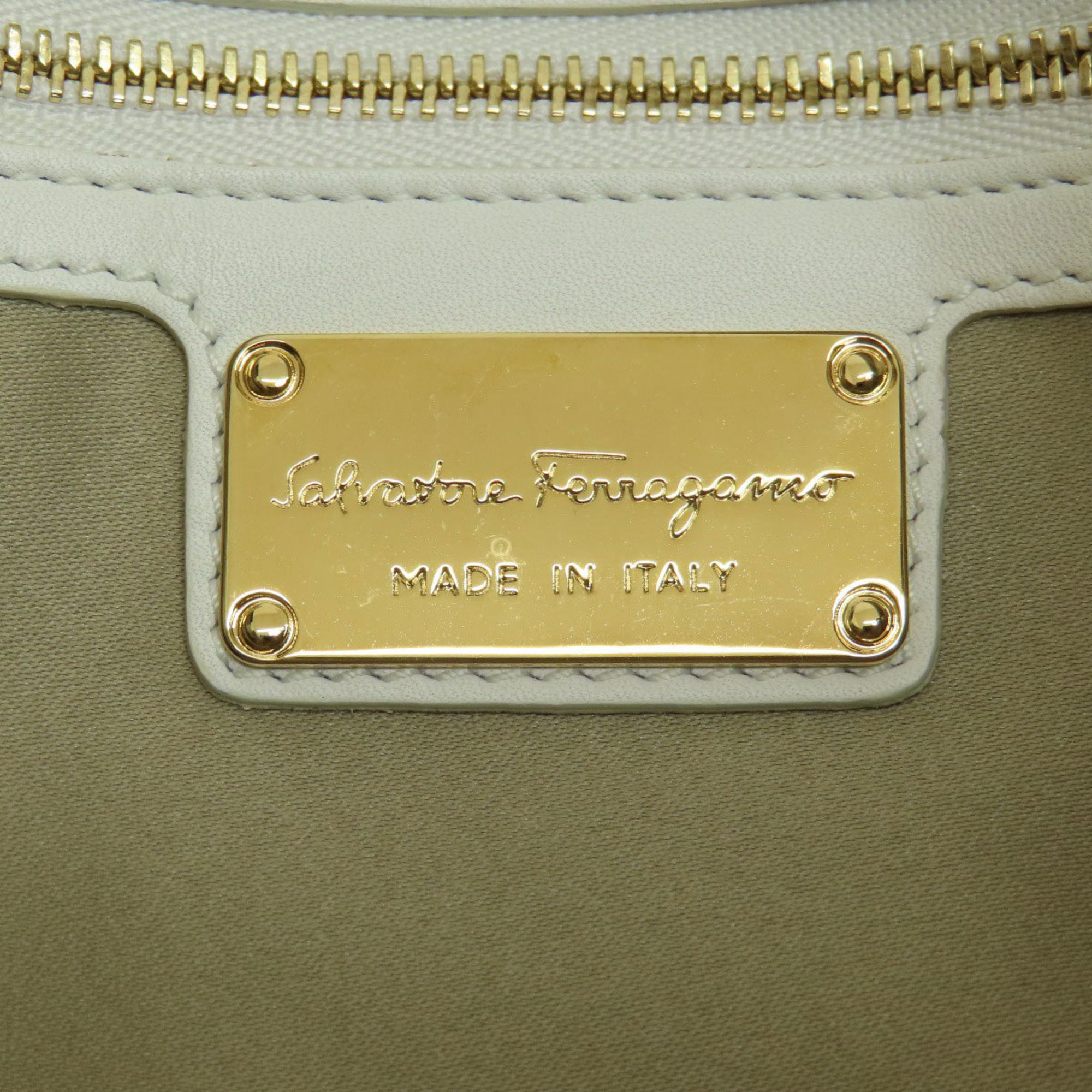 Salvatore Ferragamo Gancini metal motif handbag leather ladies