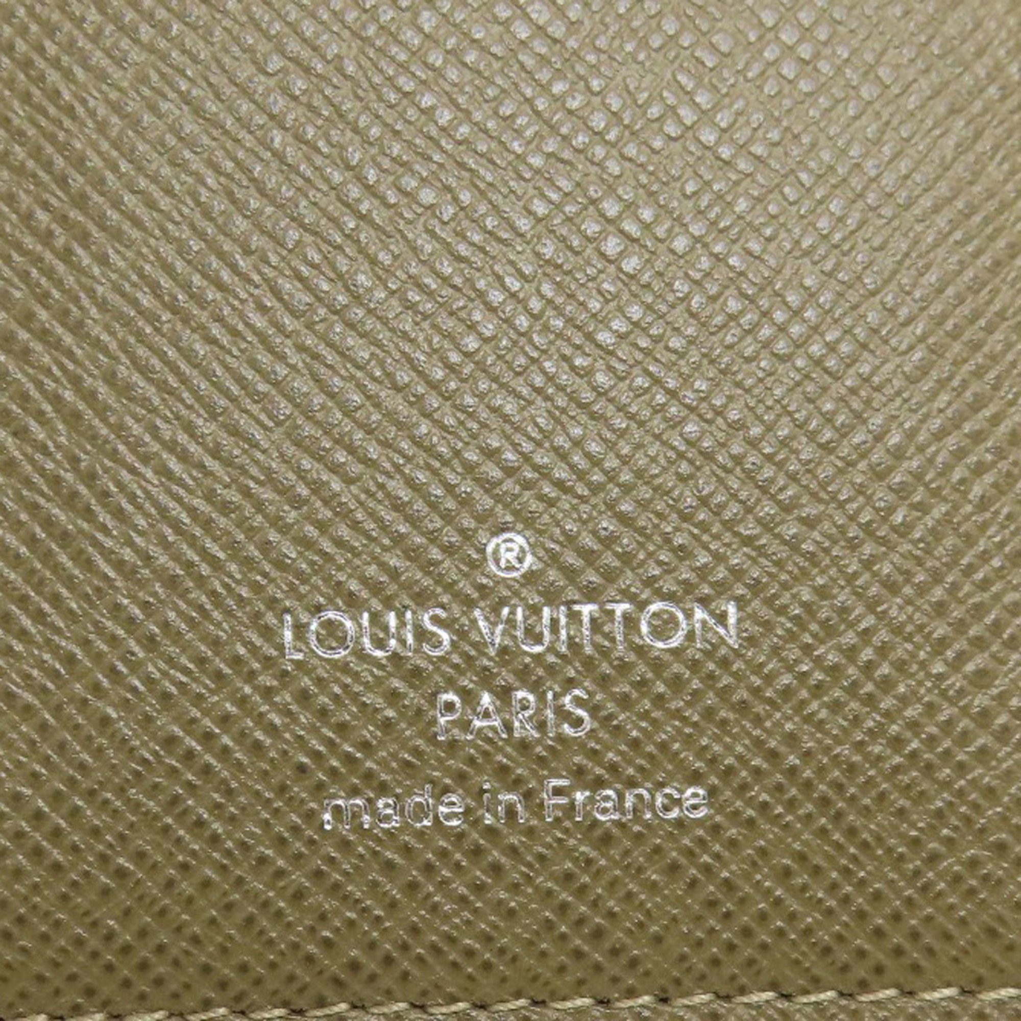 Louis Vuitton M32807 Portefeuille Brazza Long Wallet Taiga Leather Men's