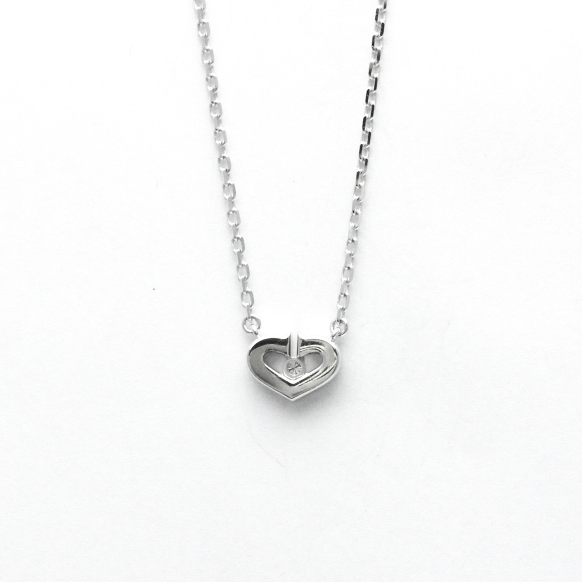 Cartier C Heart White Gold (18K) Diamond Women's Fashion Pendant Necklace (Silver)