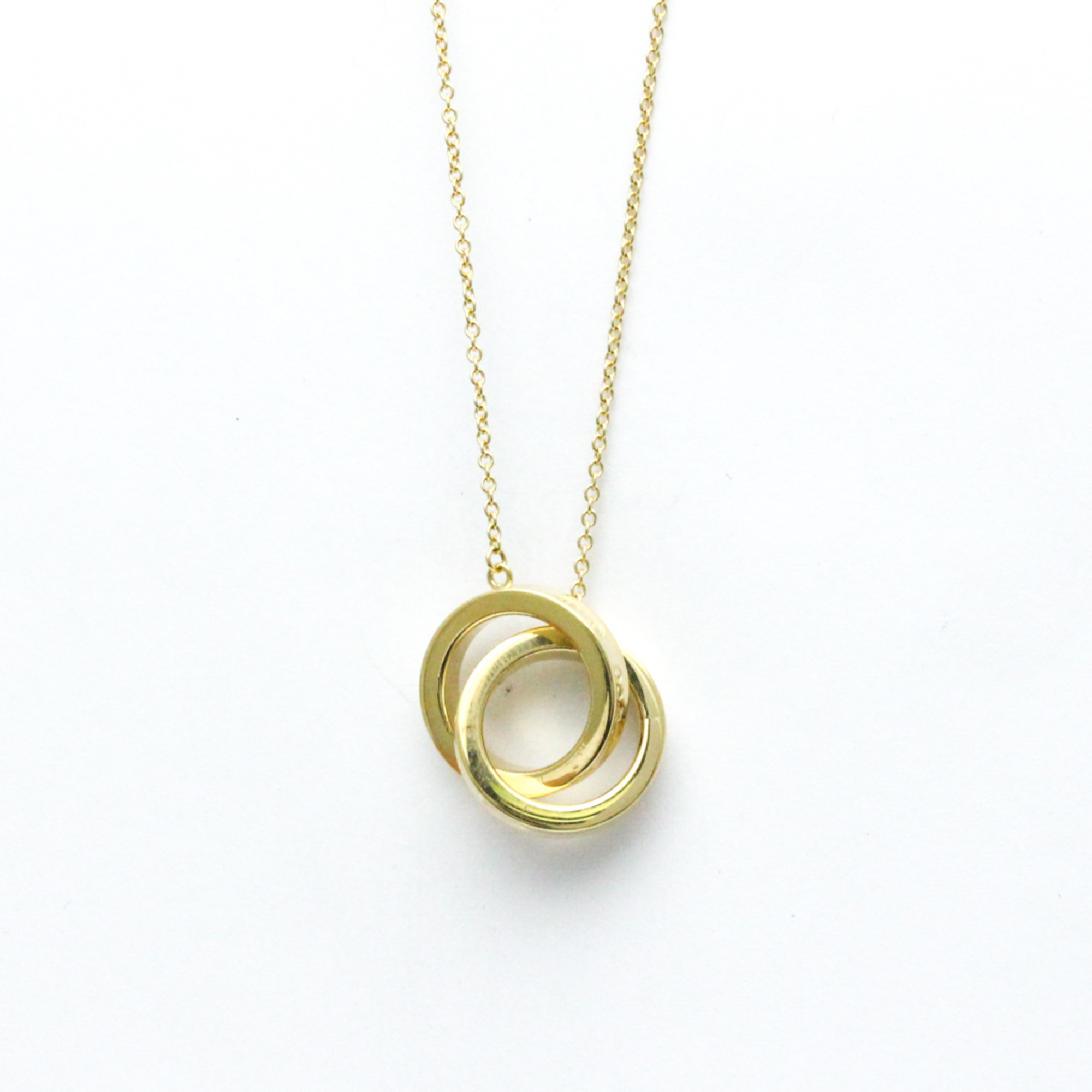 Tiffany Interlocking Necklace Yellow Gold (18K) No Stone Men,Women Fashion Pendant Necklace (Gold)