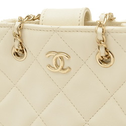 Chanel Matelasse Chain Shoulder Bag Pochette White AP2547