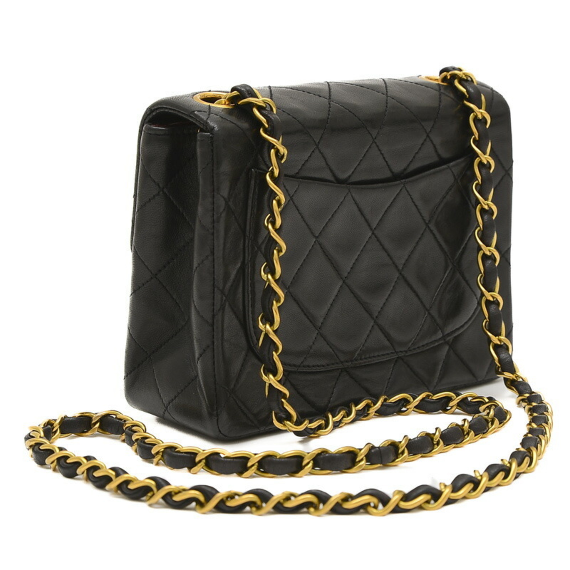 Chanel Matelasse Chain Shoulder Bag in Lambskin Black