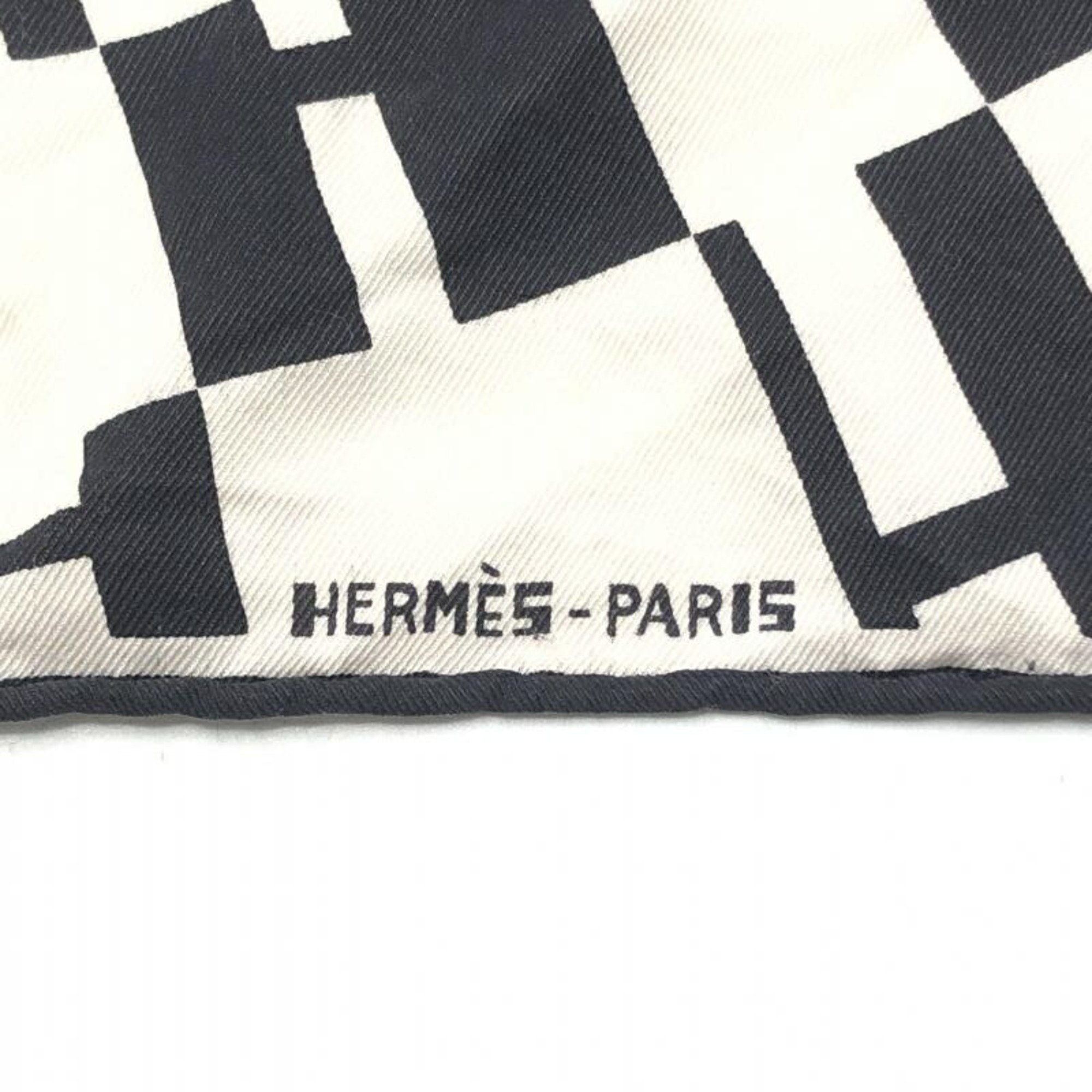 HERMES Carre 70 Scarf Black White Hermes Silk