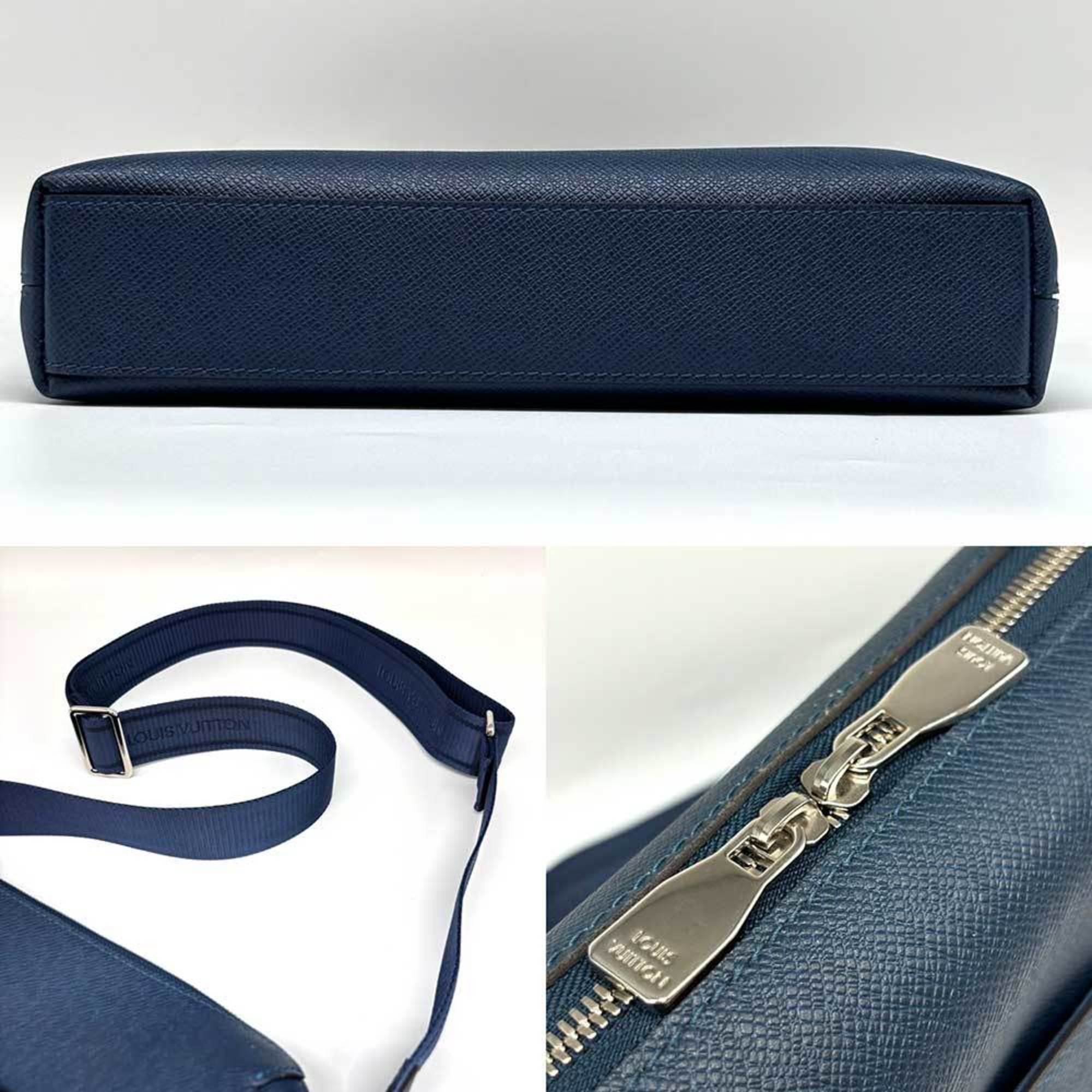 Louis Vuitton Grigori PM Taiga Navy Leather M30236 LOUIS VUITTON