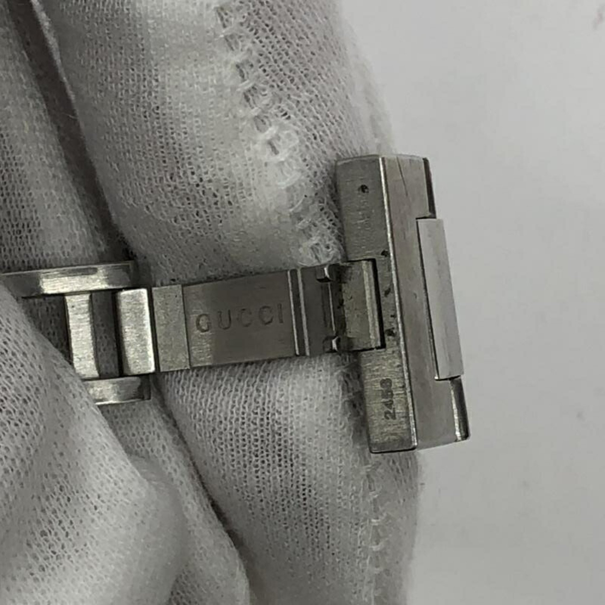 GUCCI Watch SS 142.3 Gucci Quartz