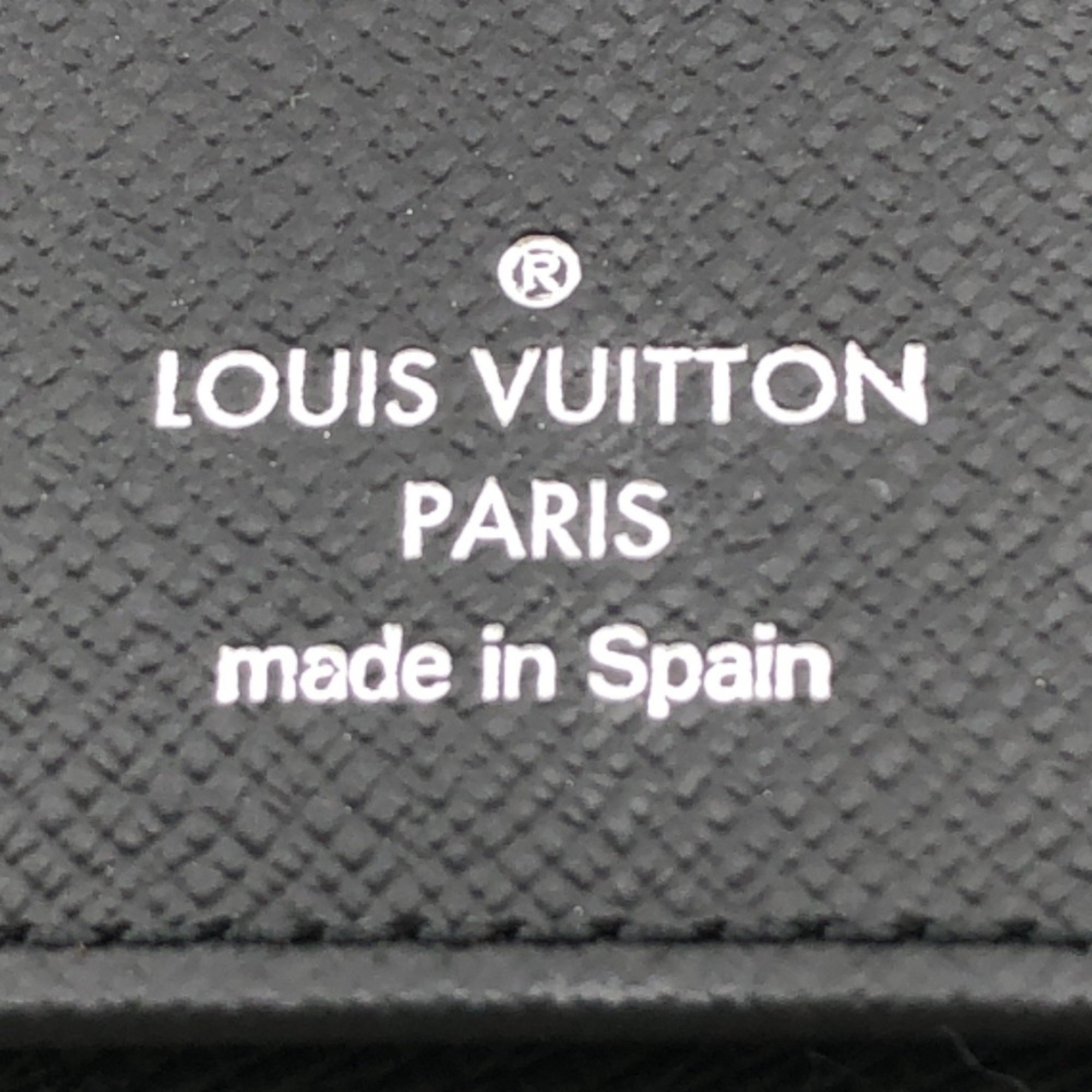 LOUIS VUITTON M30503 Zippy Wallet Vertical Round Taiga Long Black Men's