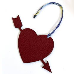 Hermes HERMES Bag Charm Petite H Heart Arrow Bordeaux Black Epson Togo Women's Keychain Leather