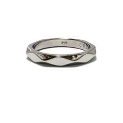 BOUCHERON Women's Faceted Ring, Platinum