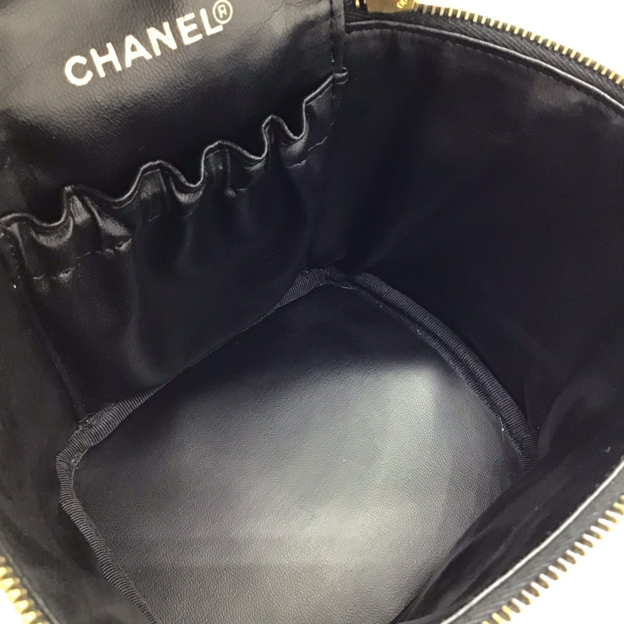 CHANEL Chanel Vanity Enamel Black Coco Mark Bag Handbag Compact Storage Box Women's