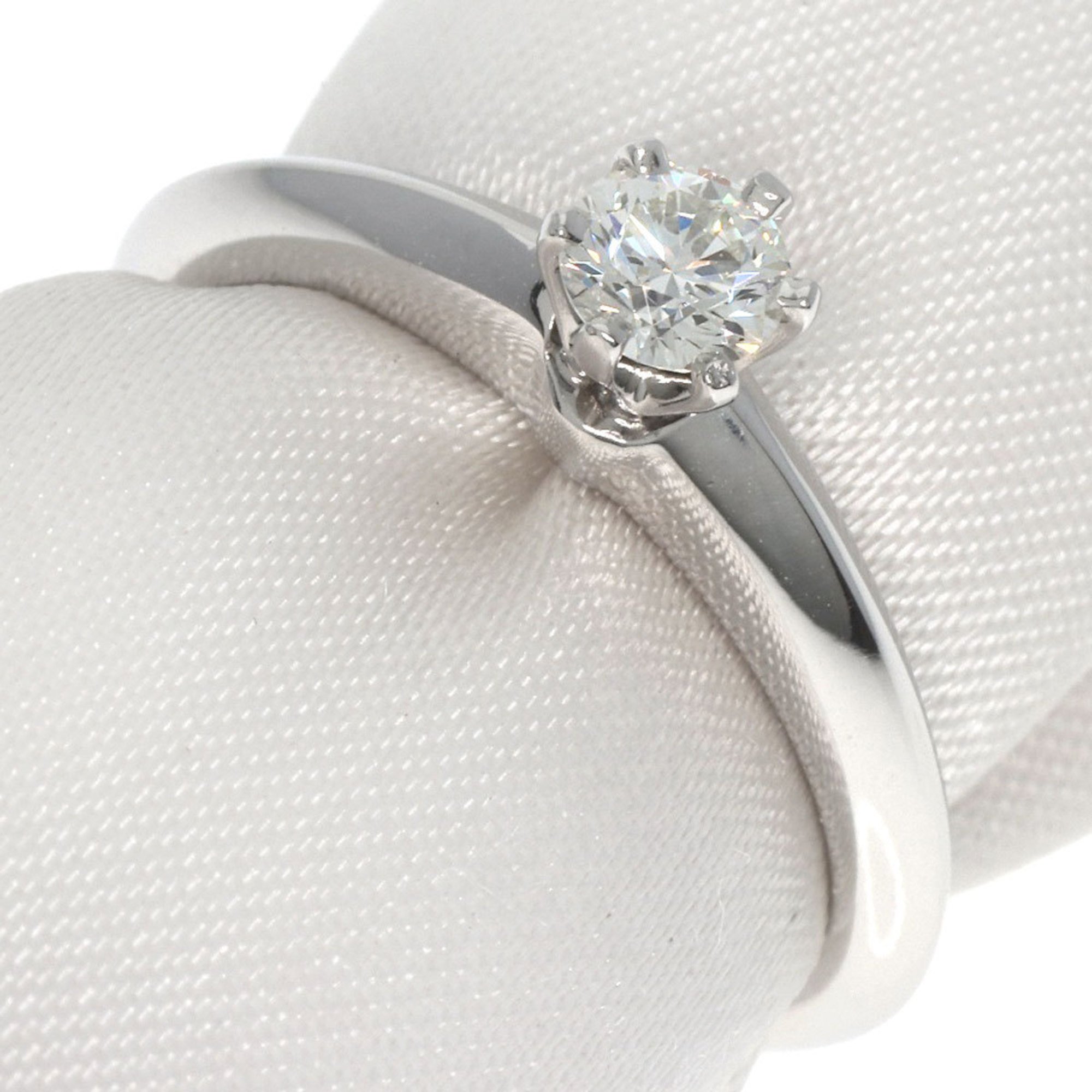 Tiffany solitaire diamond ring, platinum PT950, for women, TIFFANY&Co.