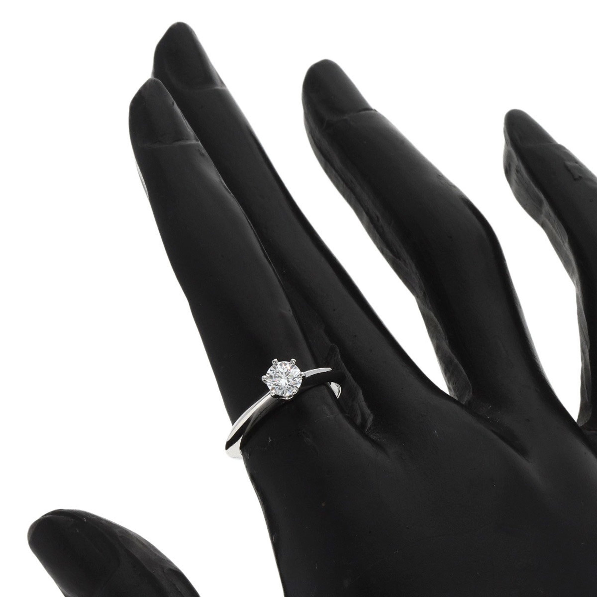 Tiffany solitaire diamond ring, platinum PT950, for women, TIFFANY&Co.