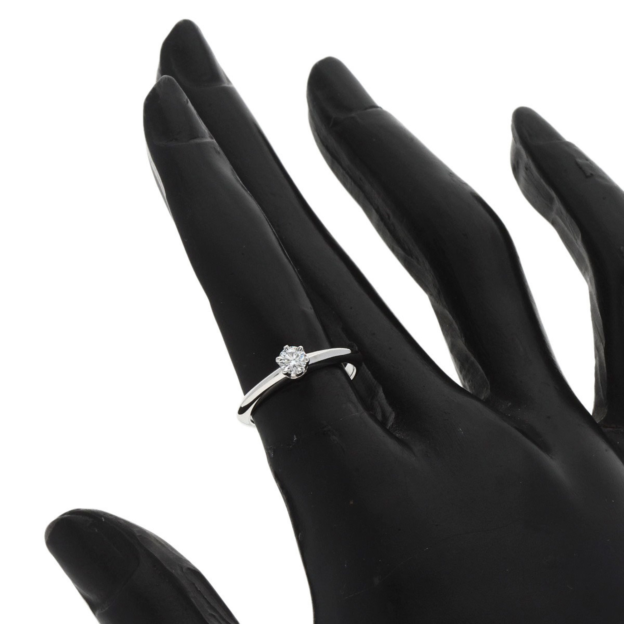 Tiffany solitaire diamond ring, platinum PT950, for women, TIFFANY&Co.