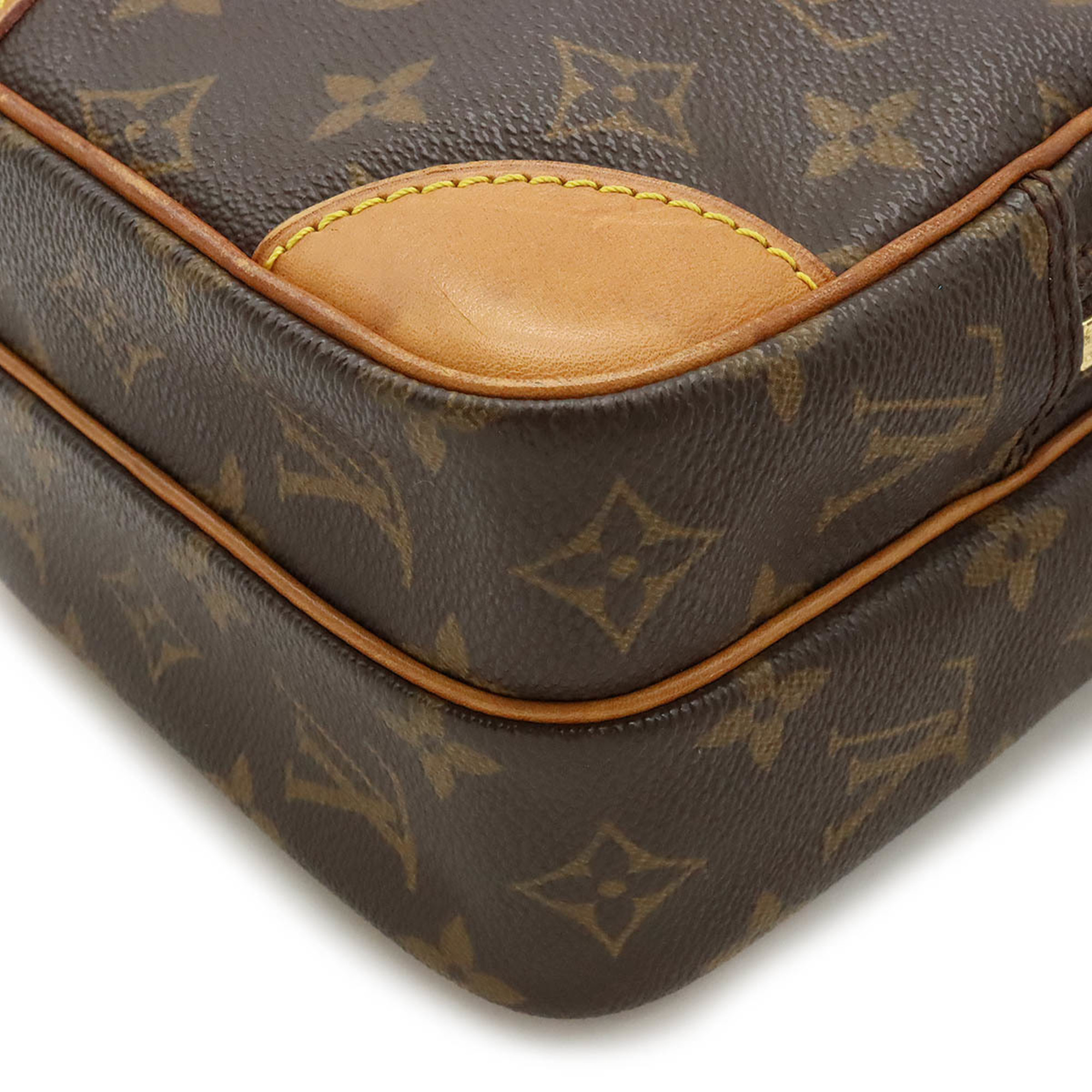 LOUIS VUITTON Louis Vuitton Monogram Amazon Shoulder Bag Pochette M45236