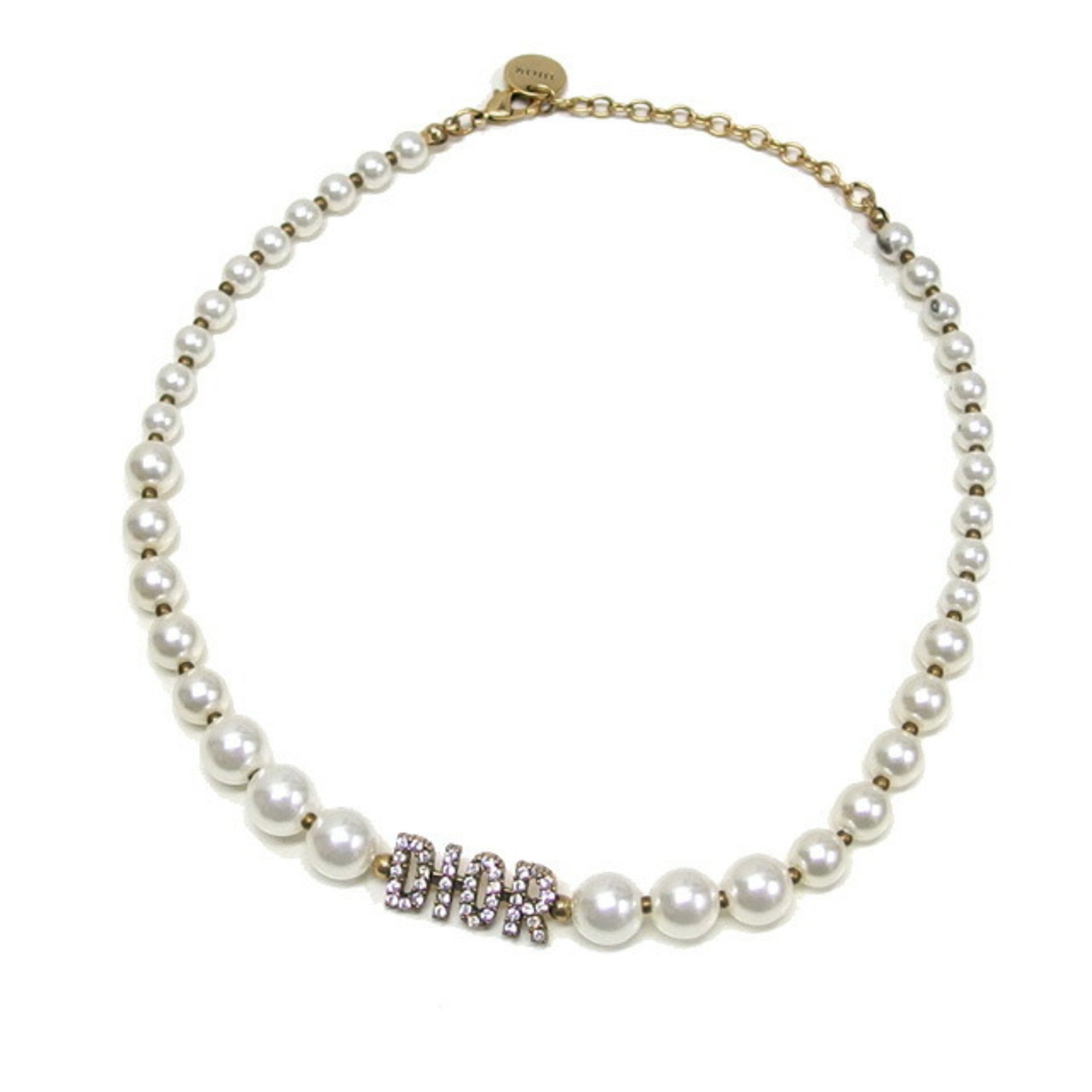 Christian Dior fake pearl necklace