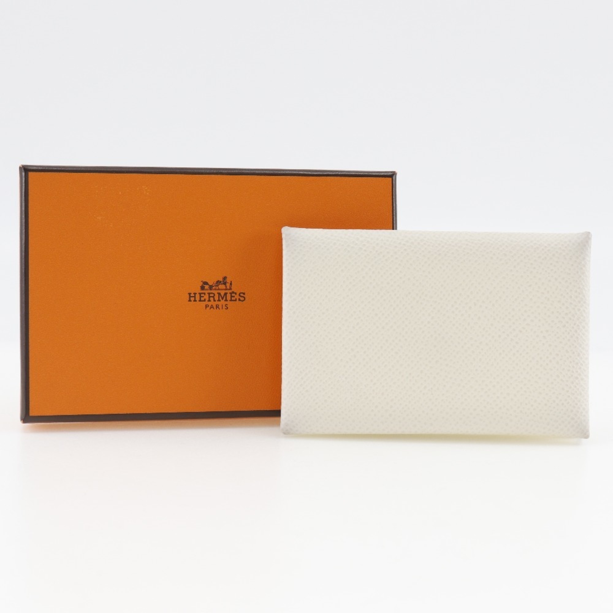 Hermes HERMES Calvi Card Case Veau Epsom Leather Crepe 2021 White Z Snap Button Unisex