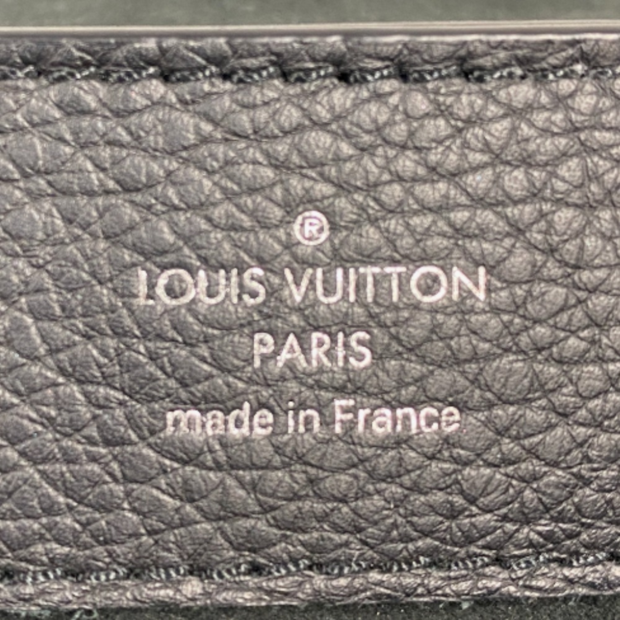 LOUIS VUITTON M20997 Lock Me Ever MINI Handbag LV Turn Shoulder Bag Black Women's