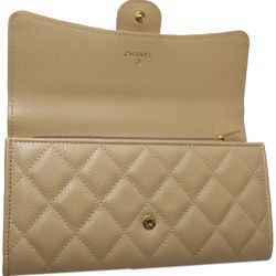 CHANEL Long Wallet A80758 Classic Flap Matelasse Caviar Skin Beige 180597