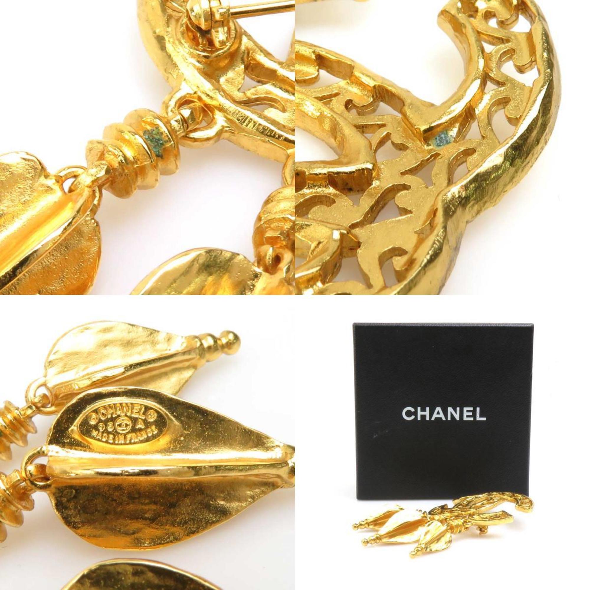 CHANEL Brooch Coco Mark Metal Gold Women's e58867g