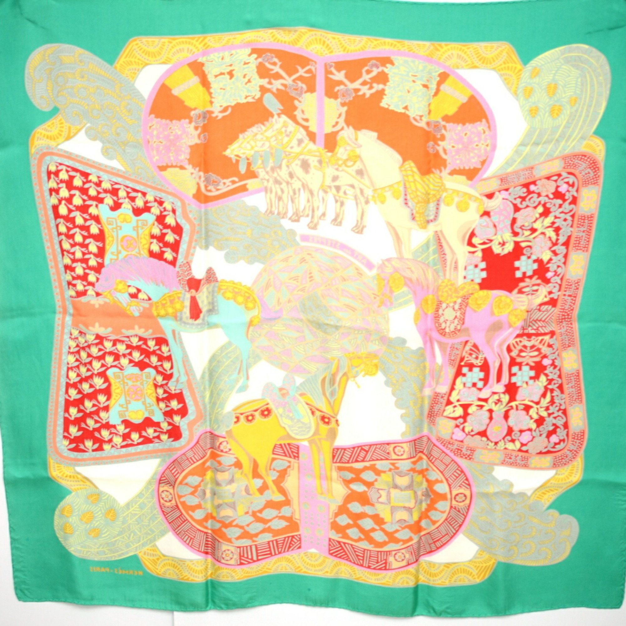 HERMES Scarf 100% Silk Carre 90 ART des STEPPES Steps Museum Green JA-19213