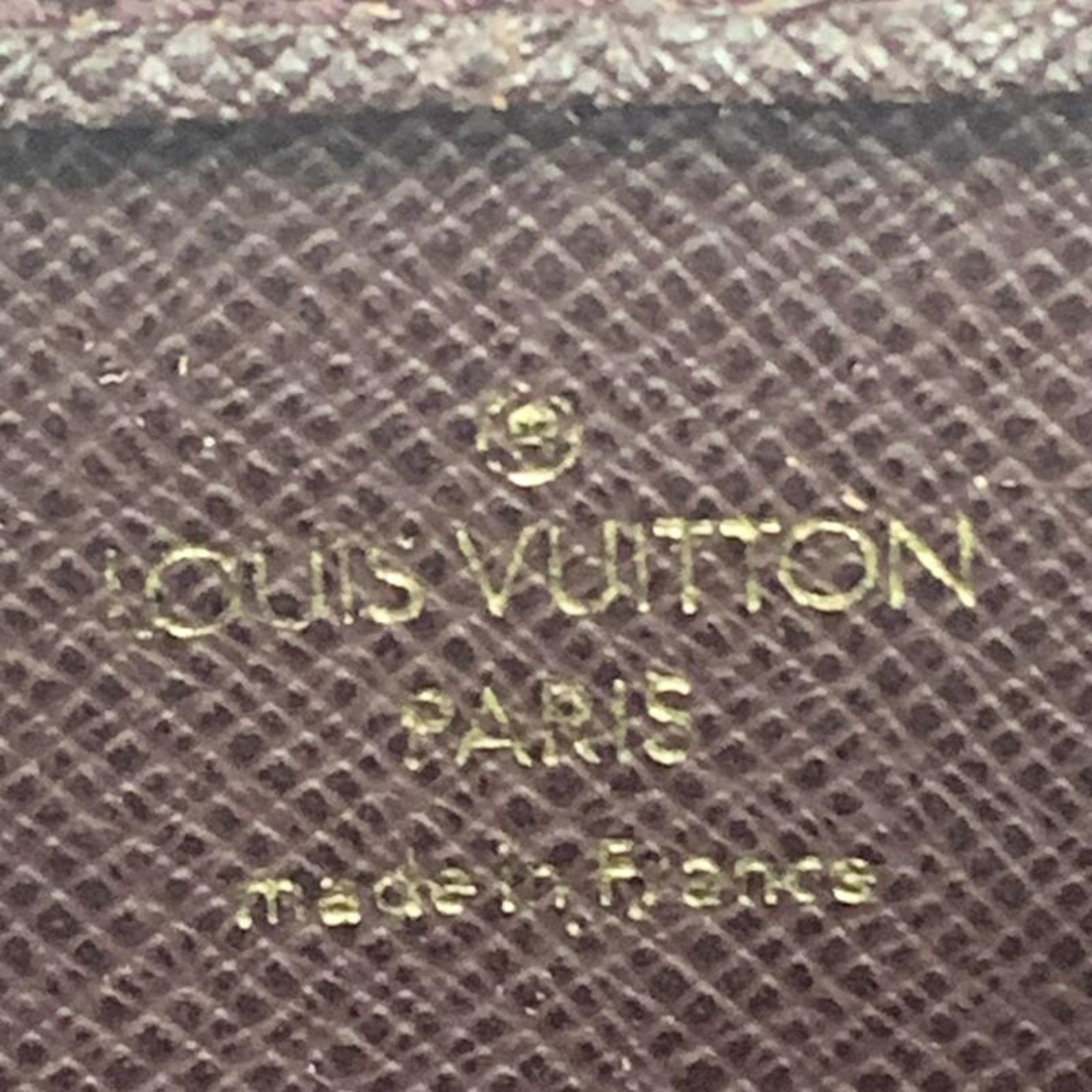 LOUIS VUITTON Taiga Baikal Second Bag M30186 Louis Vuitton