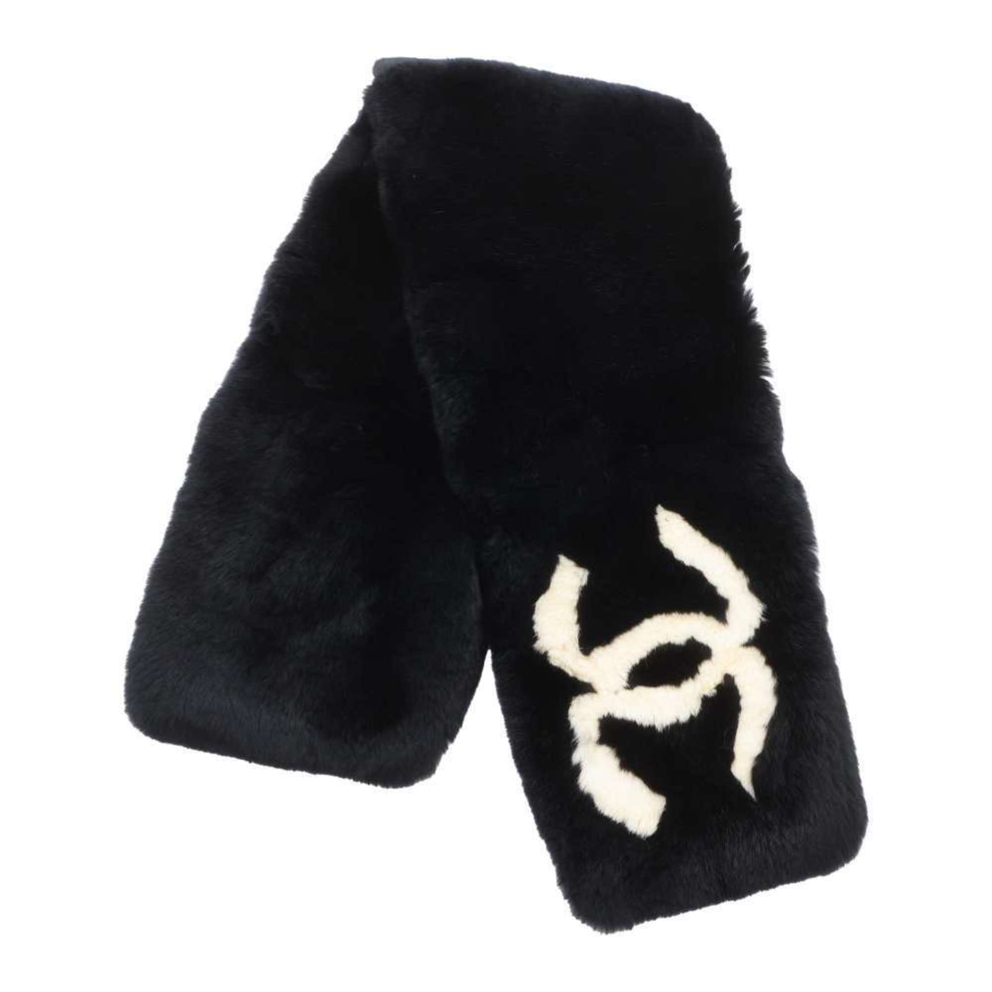 Chanel scarf Coco mark rabbit fur CHANEL neck warmer Lapin black white