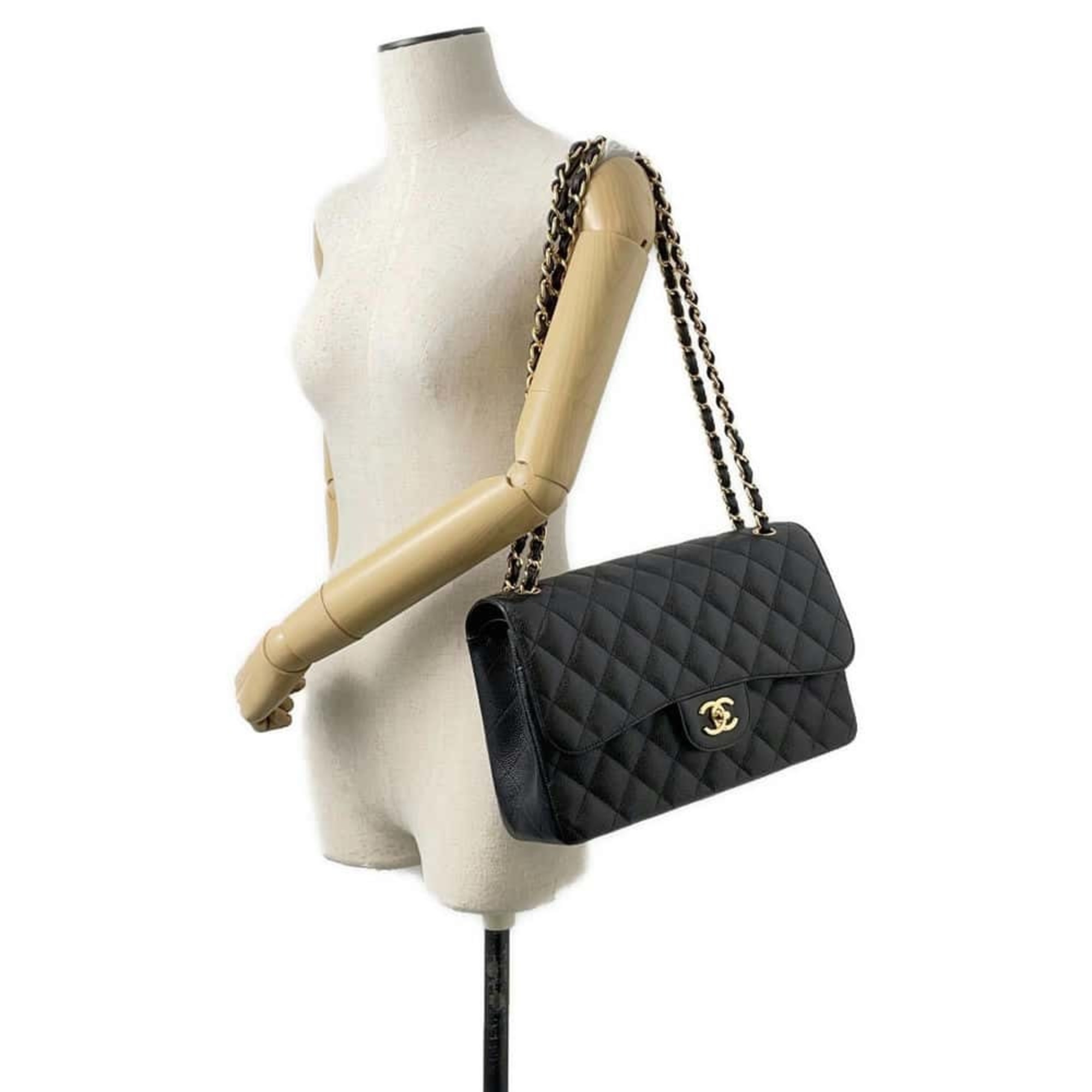 Chanel Chain Shoulder Bag Matelasse 30 Coco Mark Caviar Skin A58600 CHANEL Dekamato Black