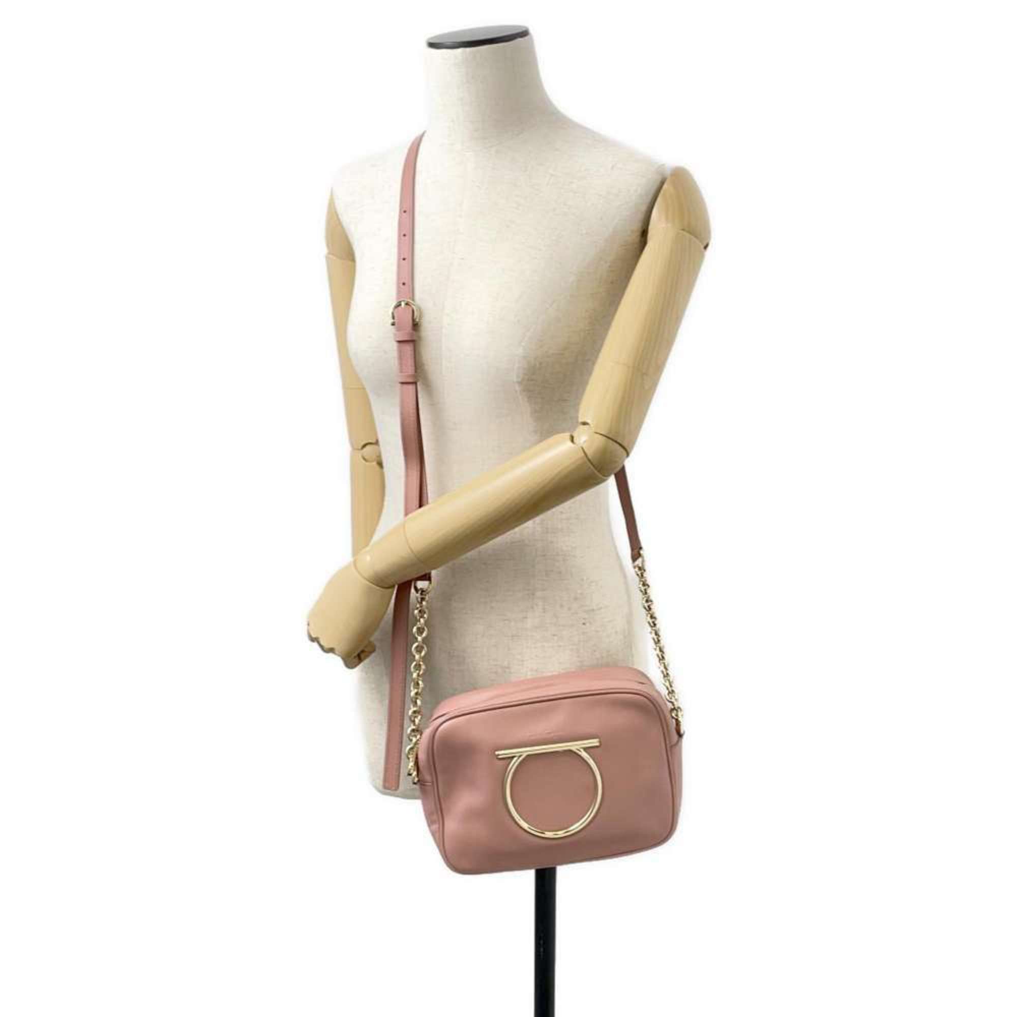 Salvatore Ferragamo Ferragamo Shoulder Bag Gancini Leather 21H030 Bags