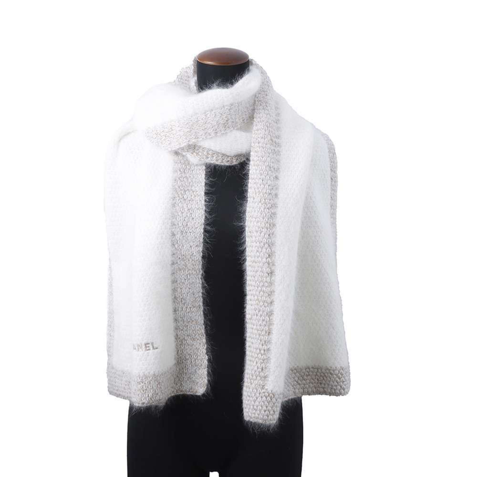 Chanel scarf Angora CHANEL stole white