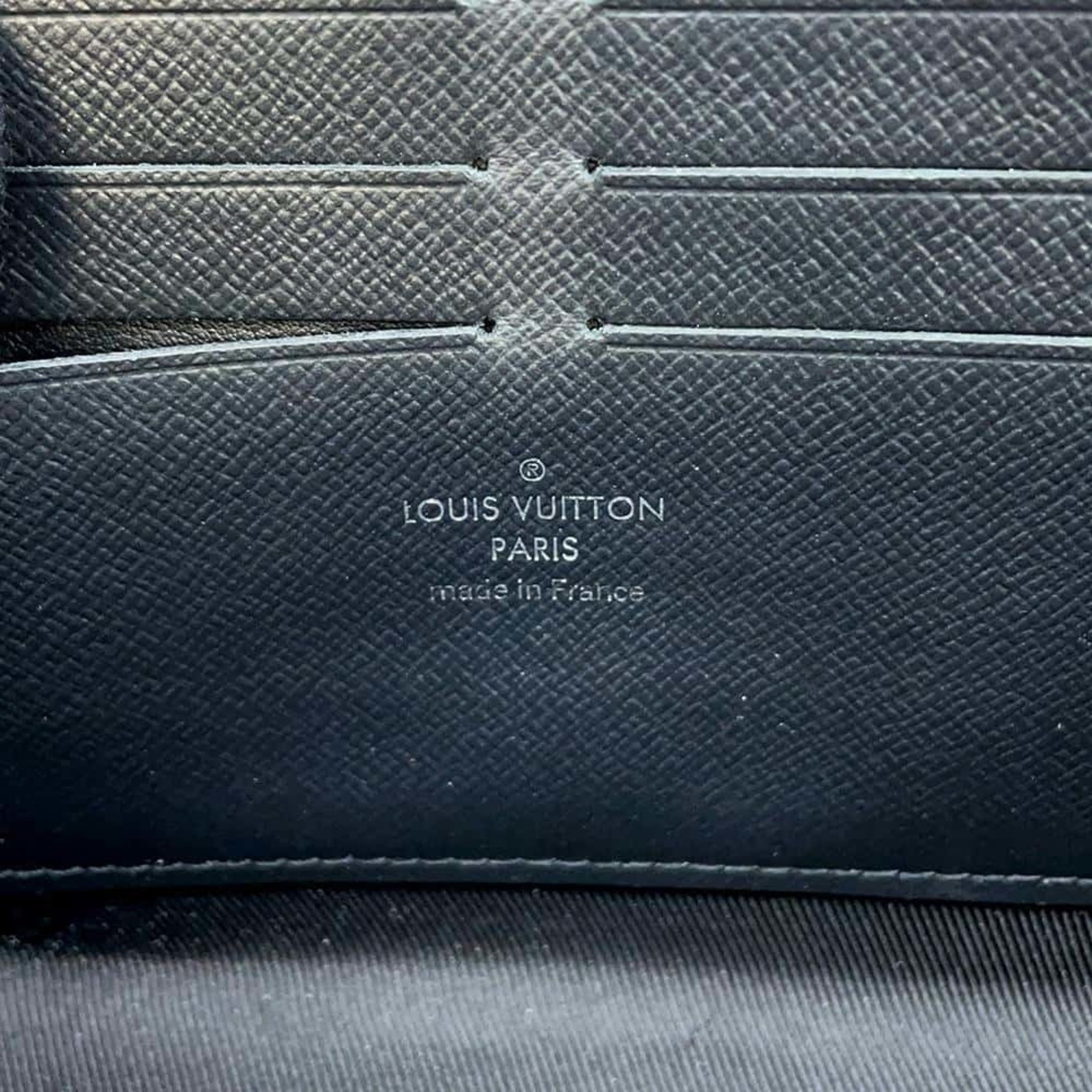 Louis Vuitton Shoulder Bag Monogram Eclipse Soft Trunk Wallet M69838 Black