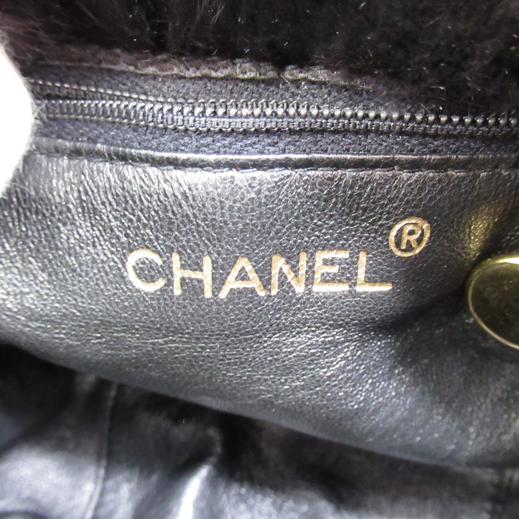 CHANEL drawstring pochette Black leather Lapin A13364