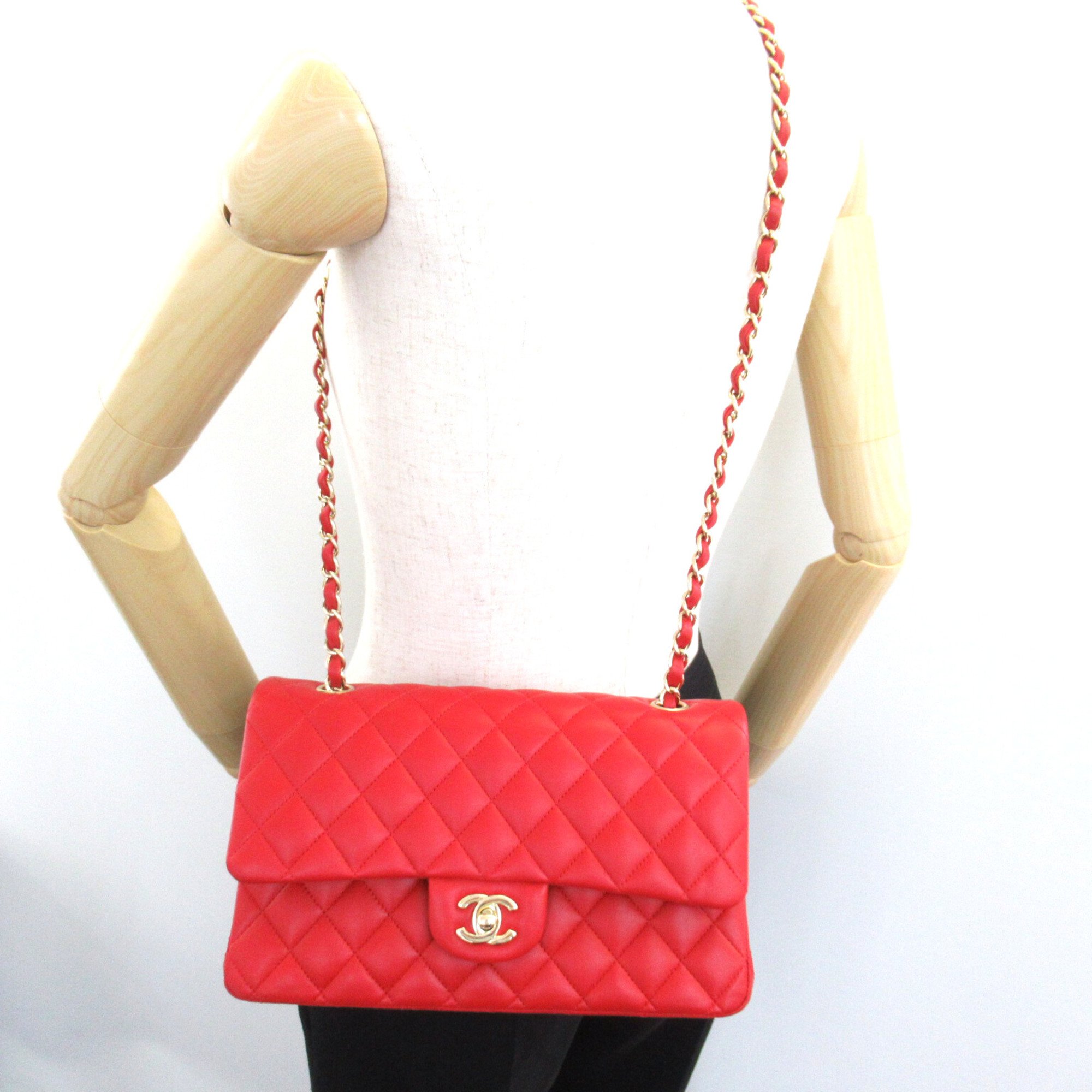 CHANEL Matelasse Double Flap ChainShoulder Red Lambskin (sheep leather)