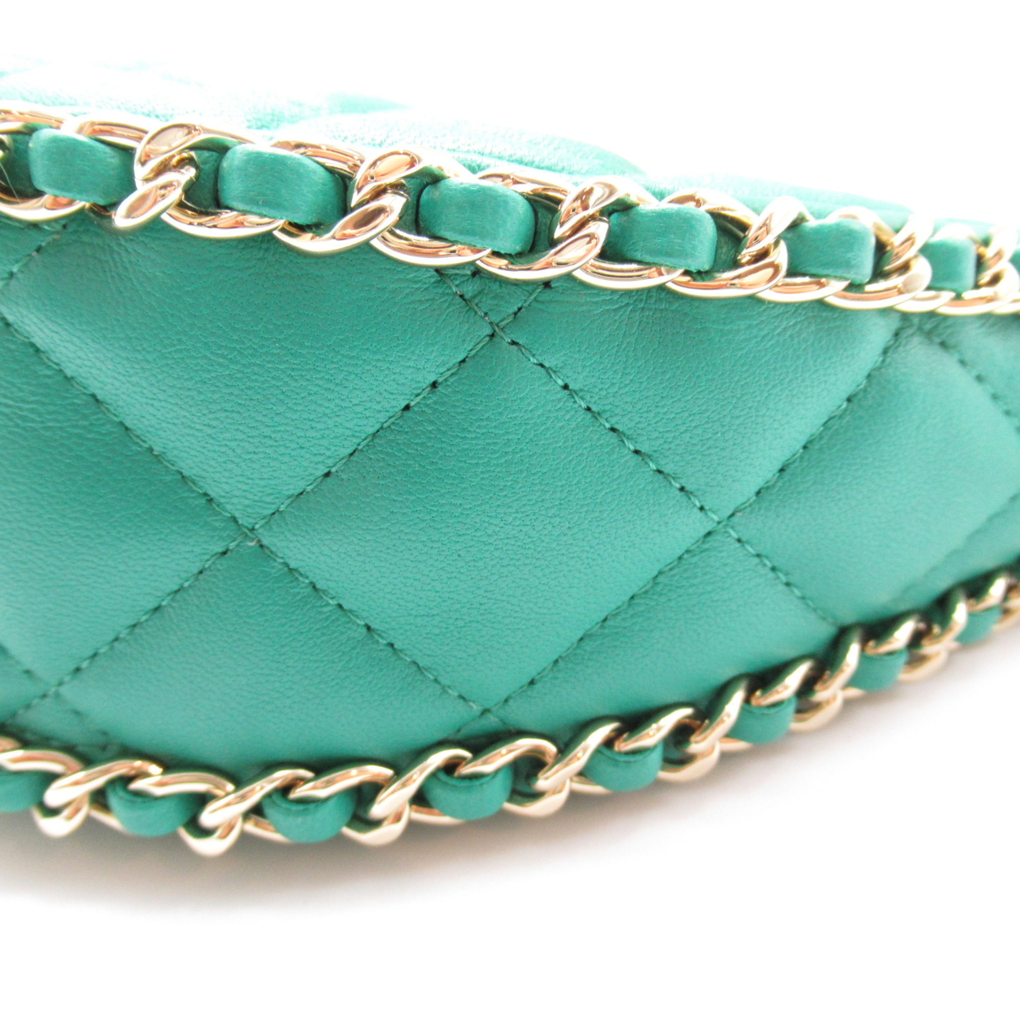 CHANEL ChainShoulder bag Green Lambskin (sheep leather)