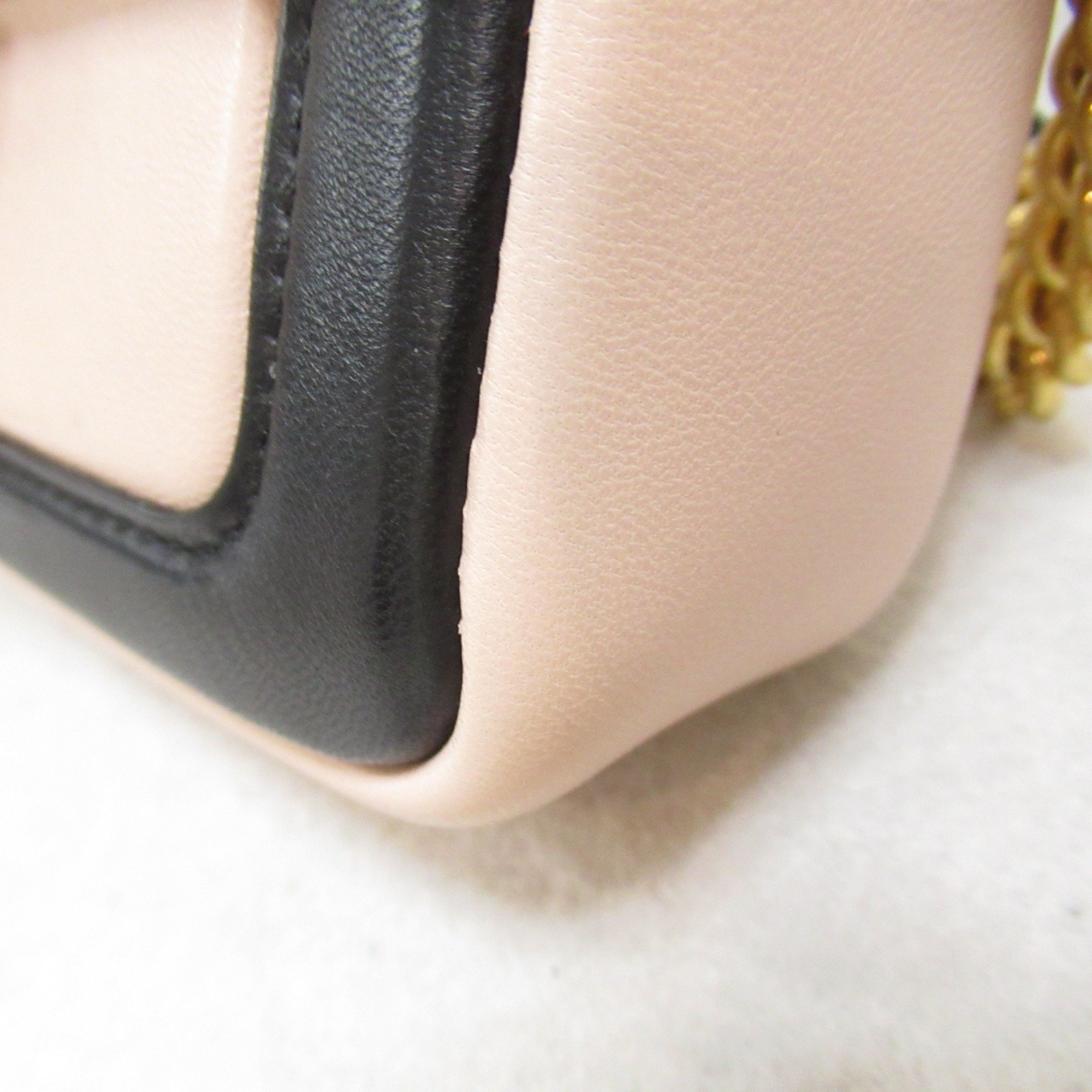 FENDI ChainShoulder Bag Pink leather